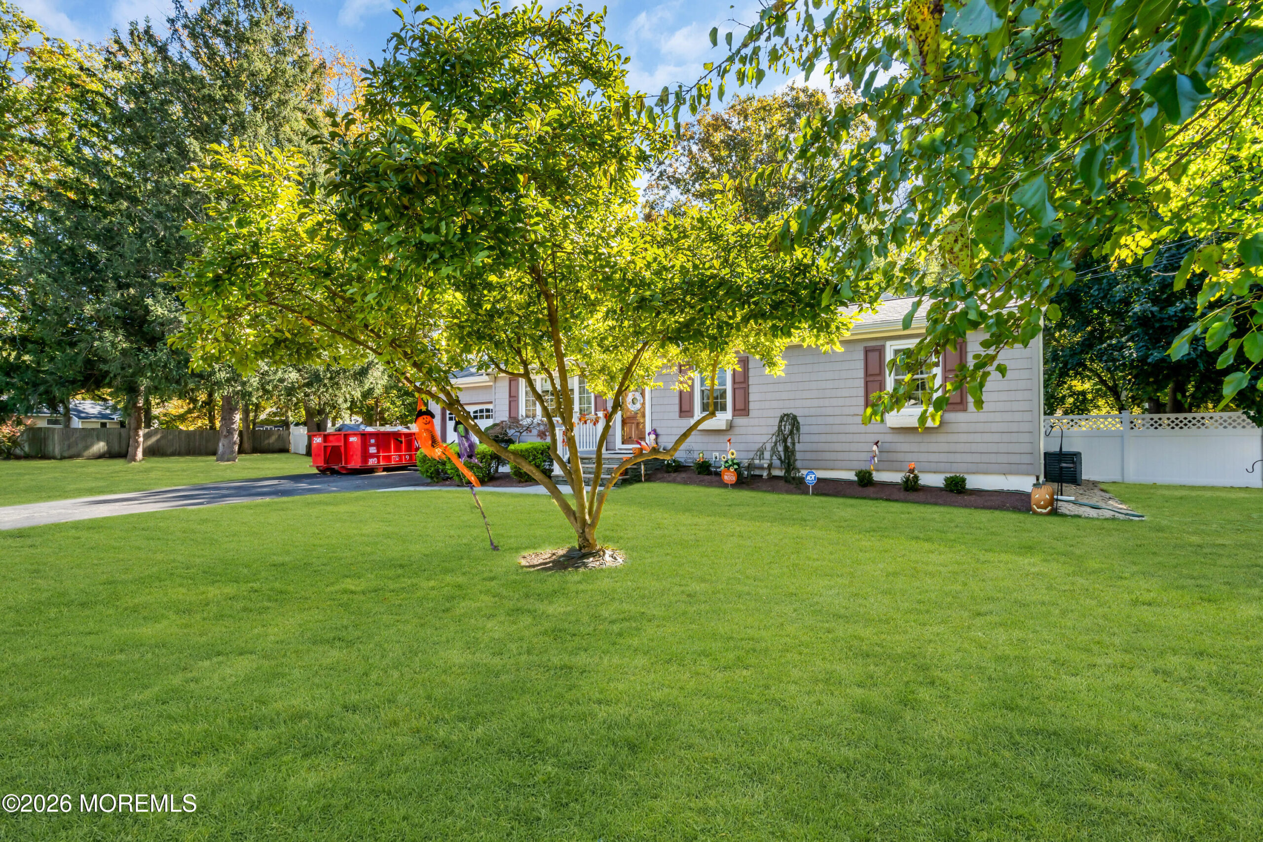 33 Brookside Drive Image 5