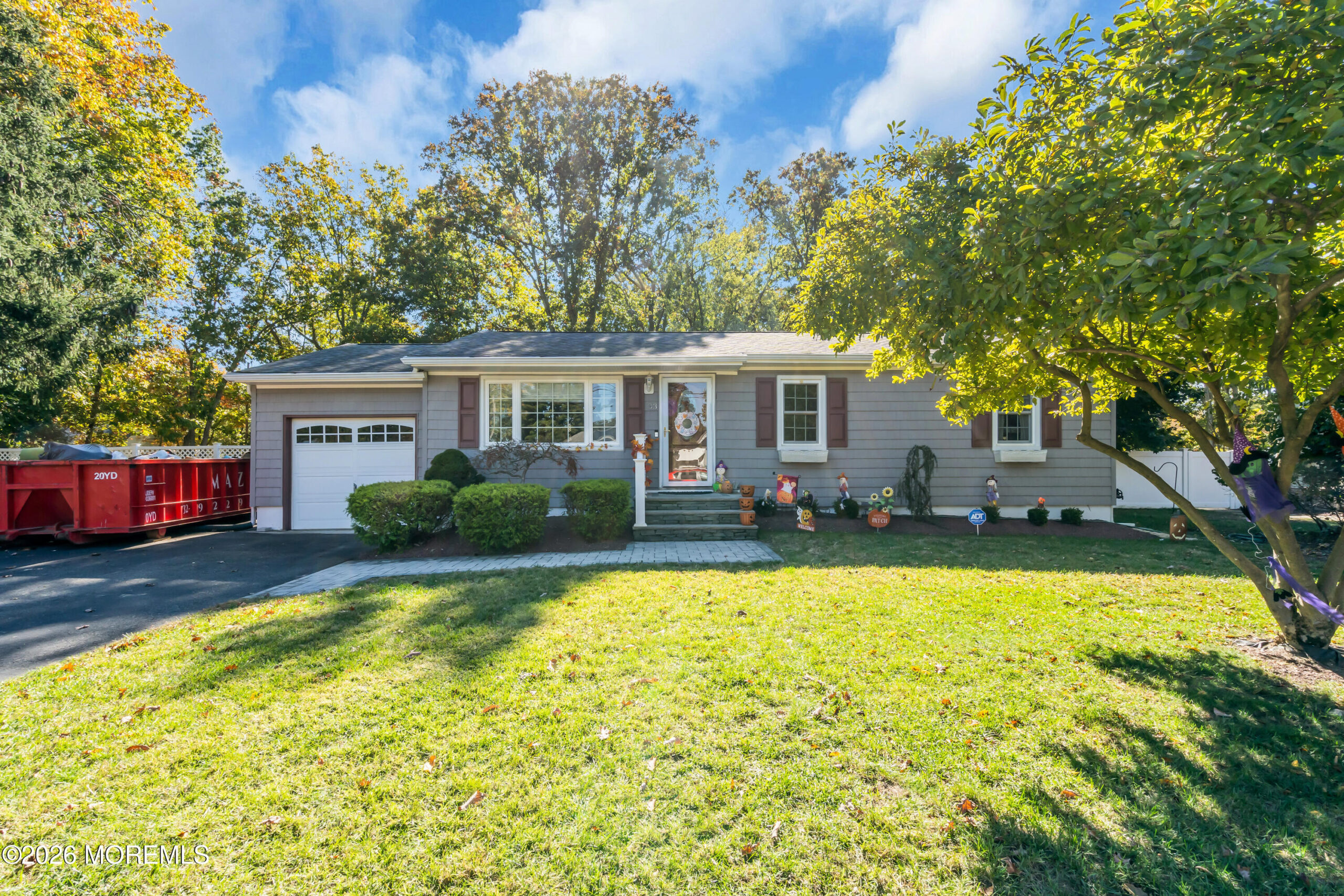 33 Brookside Drive Image 3