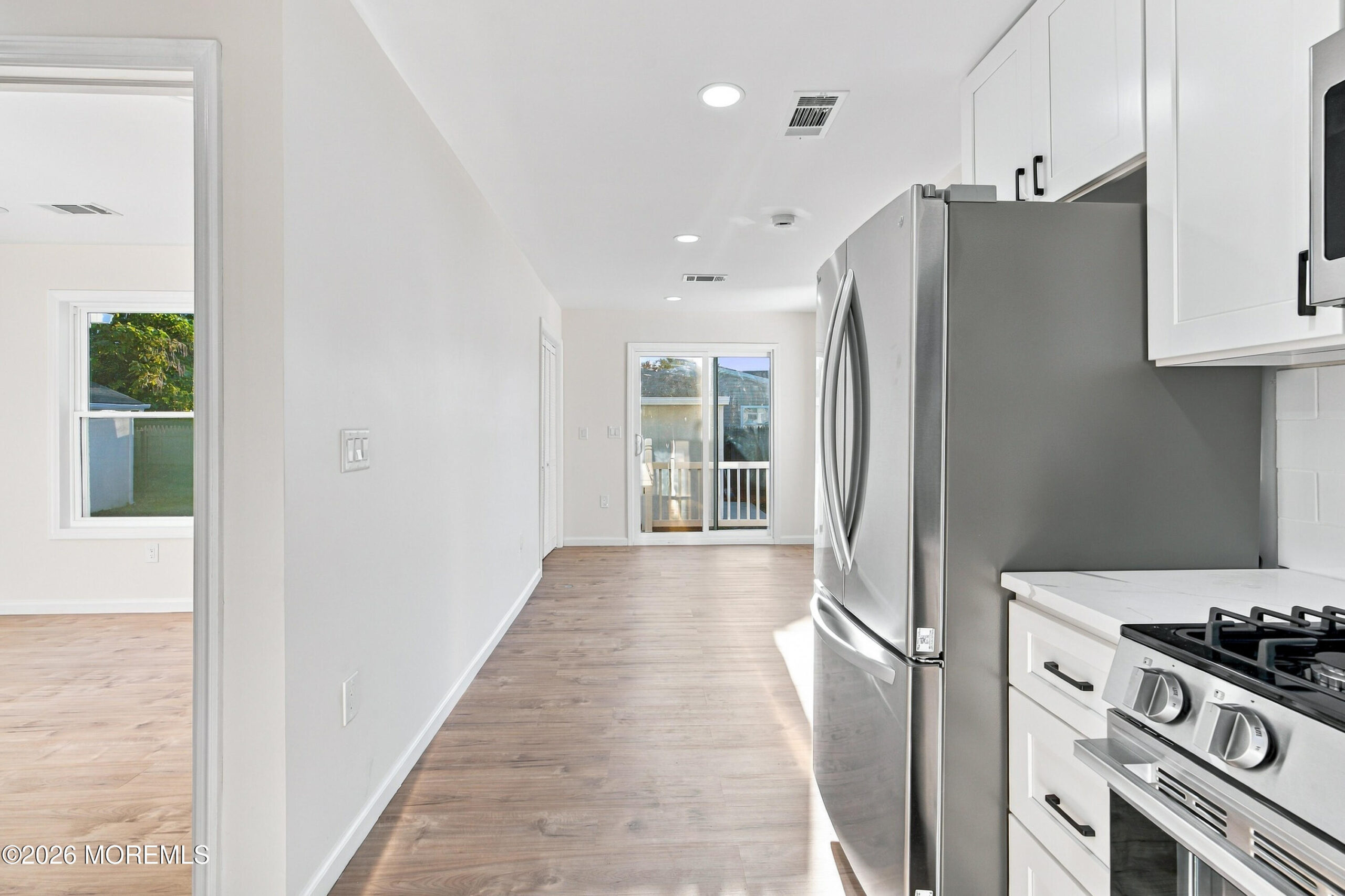 85 Pacific Boulevard, Keyport, NJ, 07735 image 22