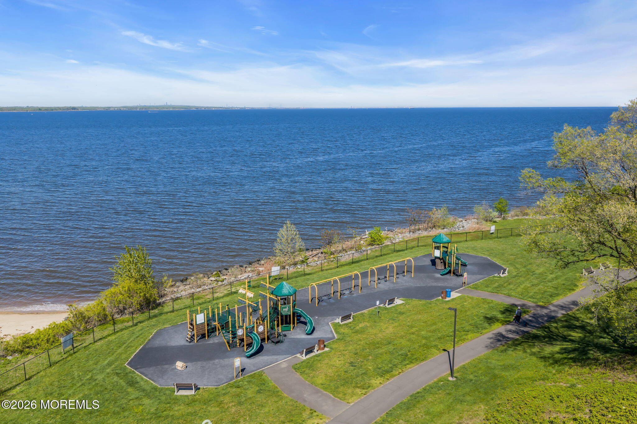 283 Bayview Drive, South Amboy, NJ, 08879 image 14