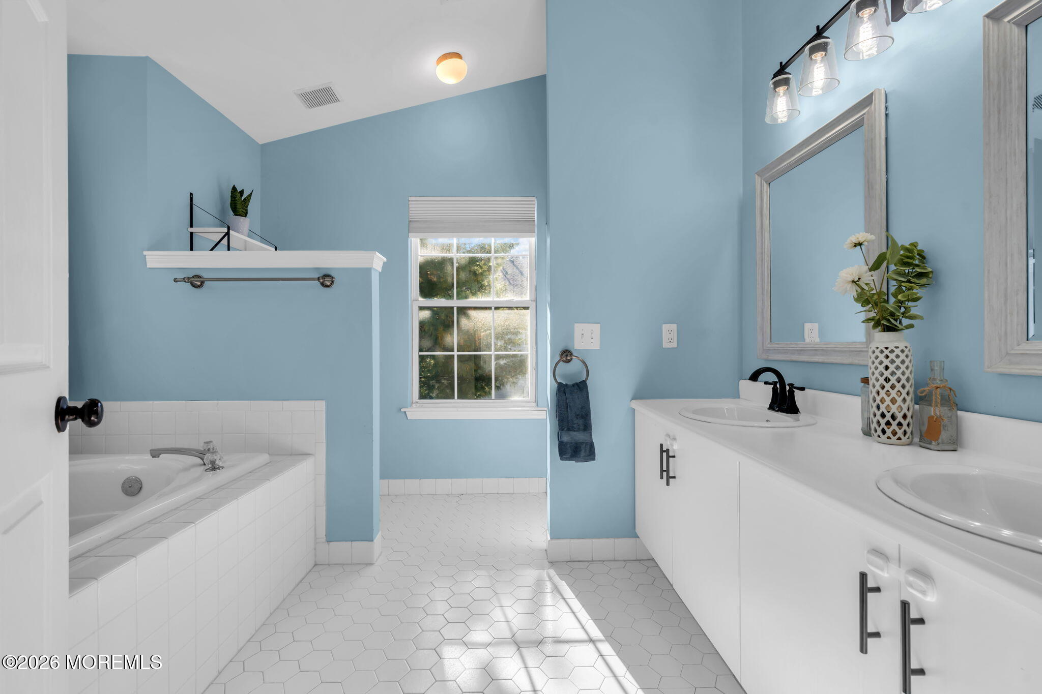112 Wood Duck Court, Freehold, NJ, 07728 image 32