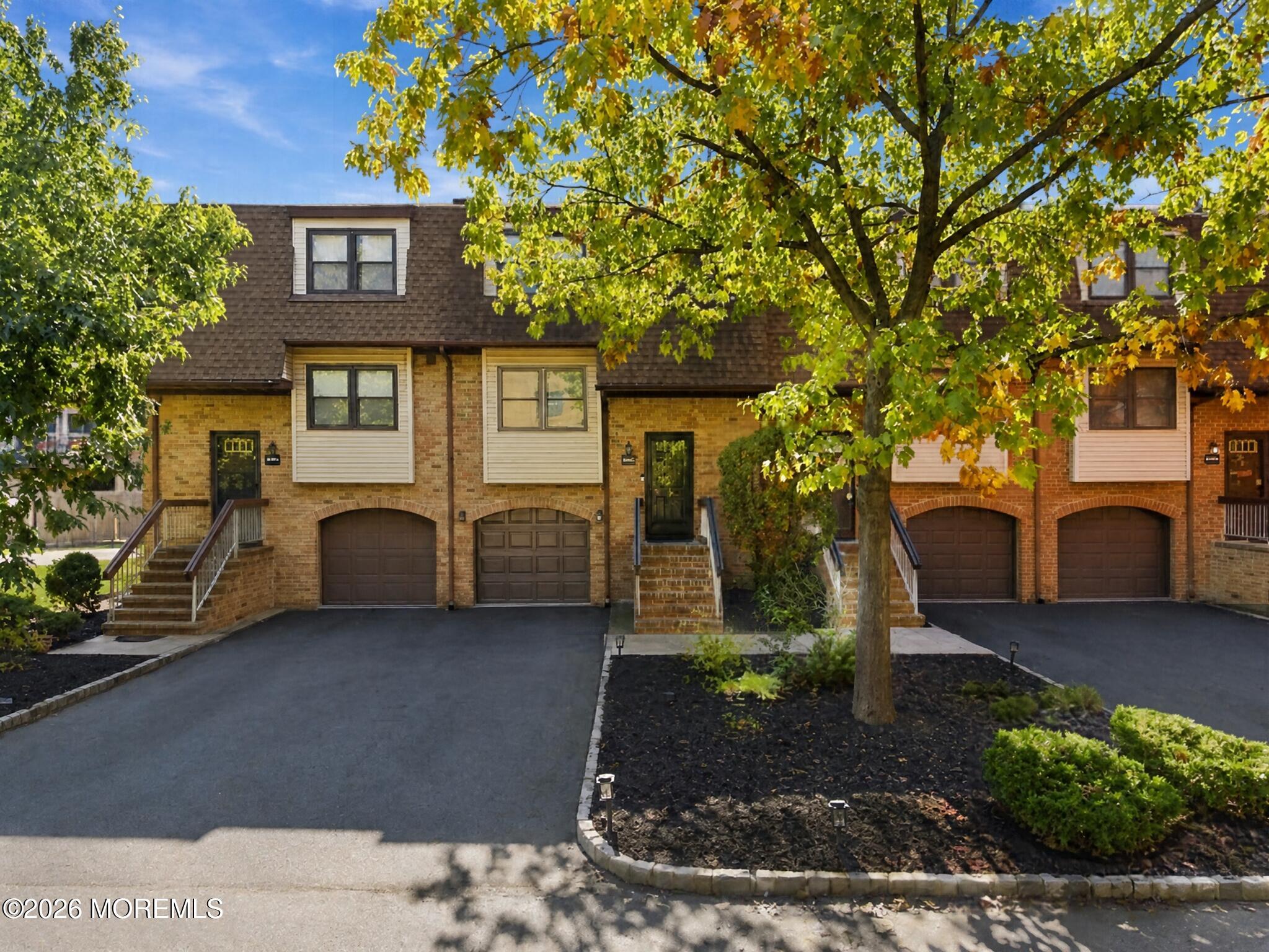 6102 N Oaks Boulevard, North Brunswick, NJ, 08902