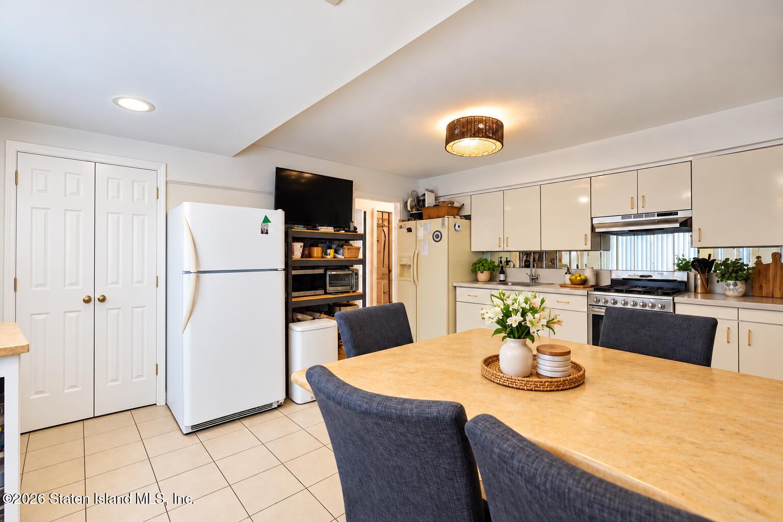 127 Dawson Circle, Staten Island, NY, 10314 image 33