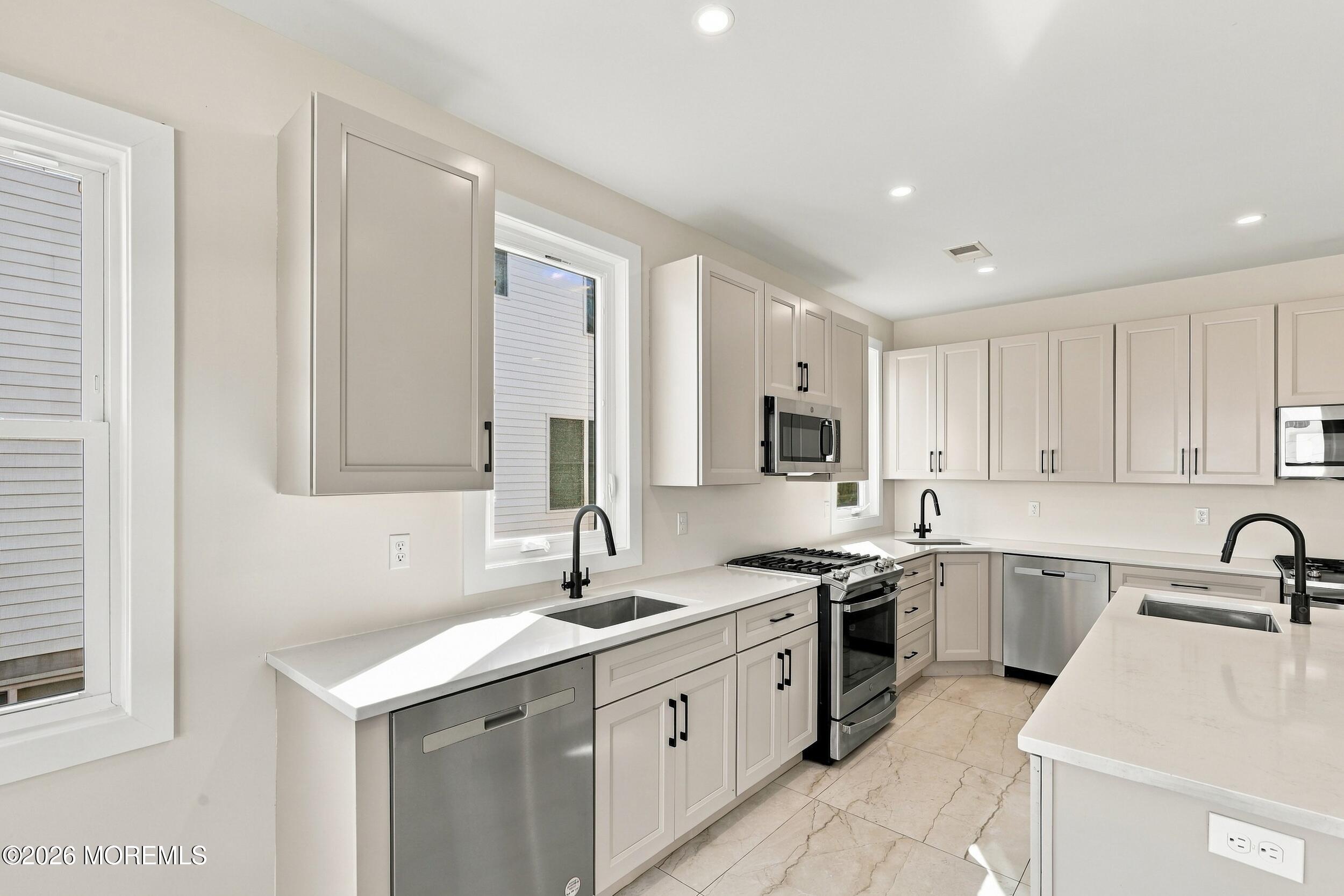67 Edgecomb Avenue, Lakewood, NJ, 08701 image 14