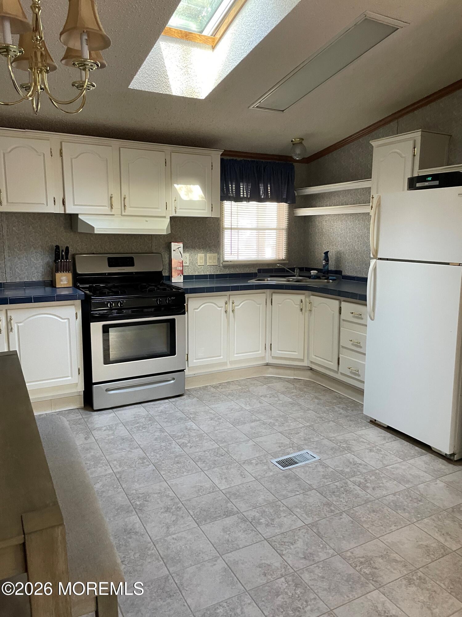 25 Oak Tree Lane, Manahawkin, NJ, 08050 image 11