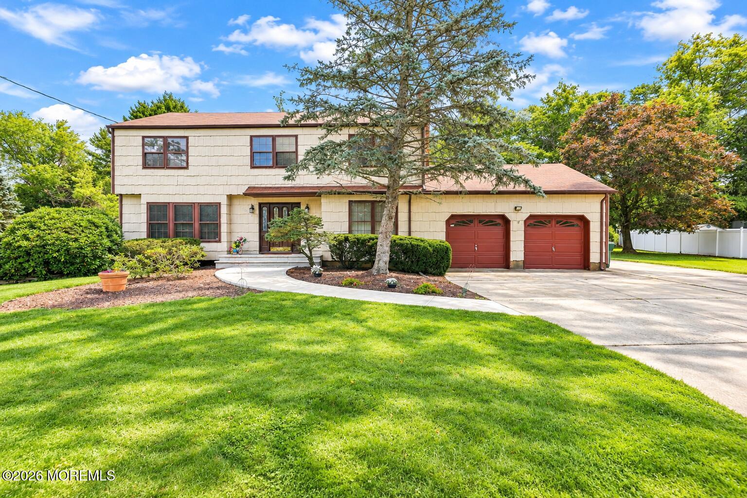 45 Hance Boulevard Image 2