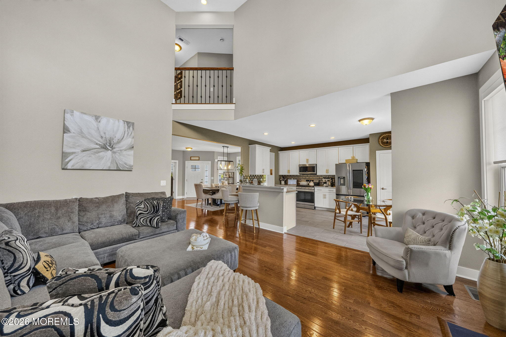 105 Valentino Drive Image 4