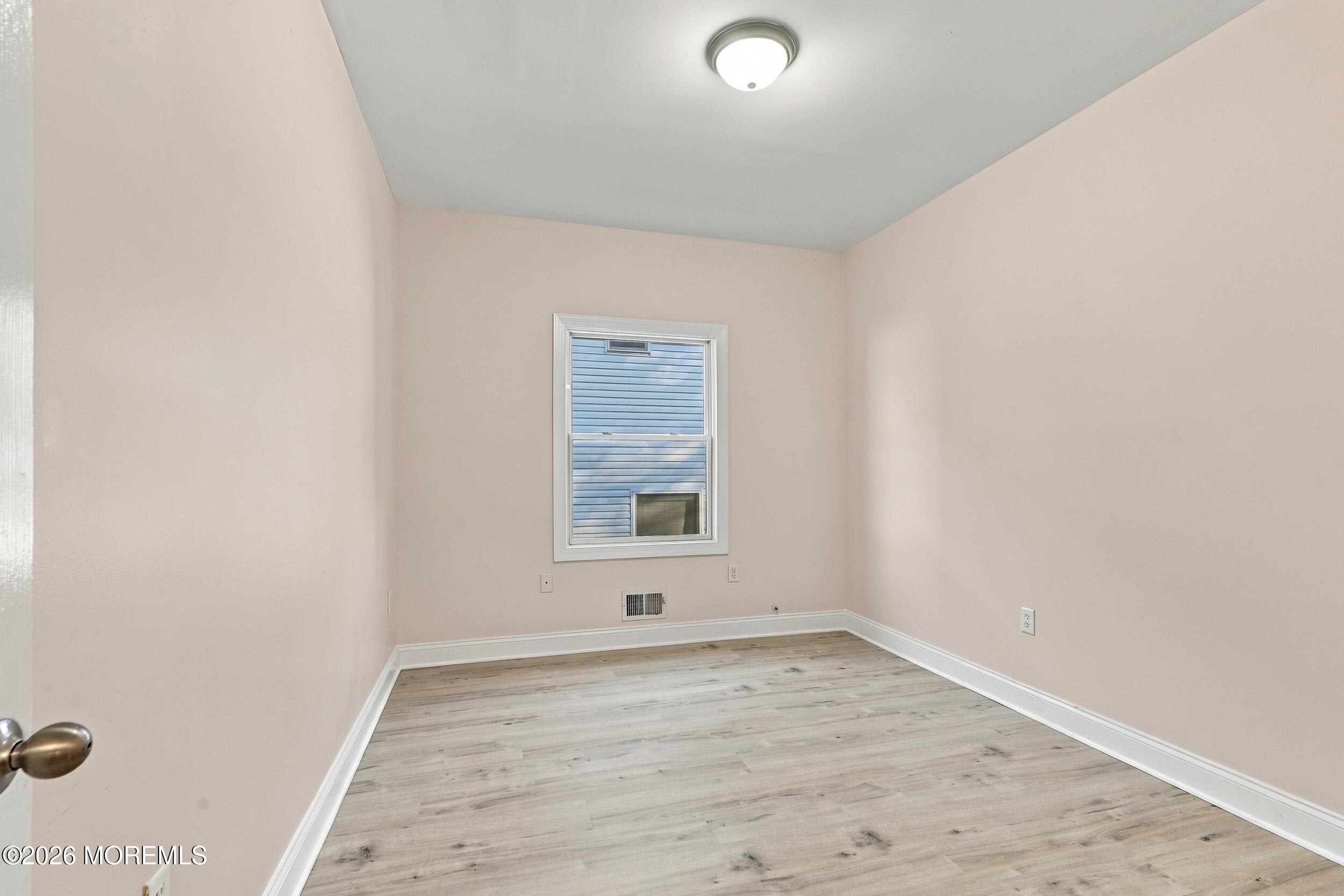 7 Grassmere Street Image 5