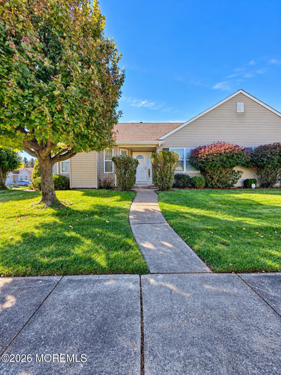 71 Canterbury Lane, Toms River, NJ, 08757