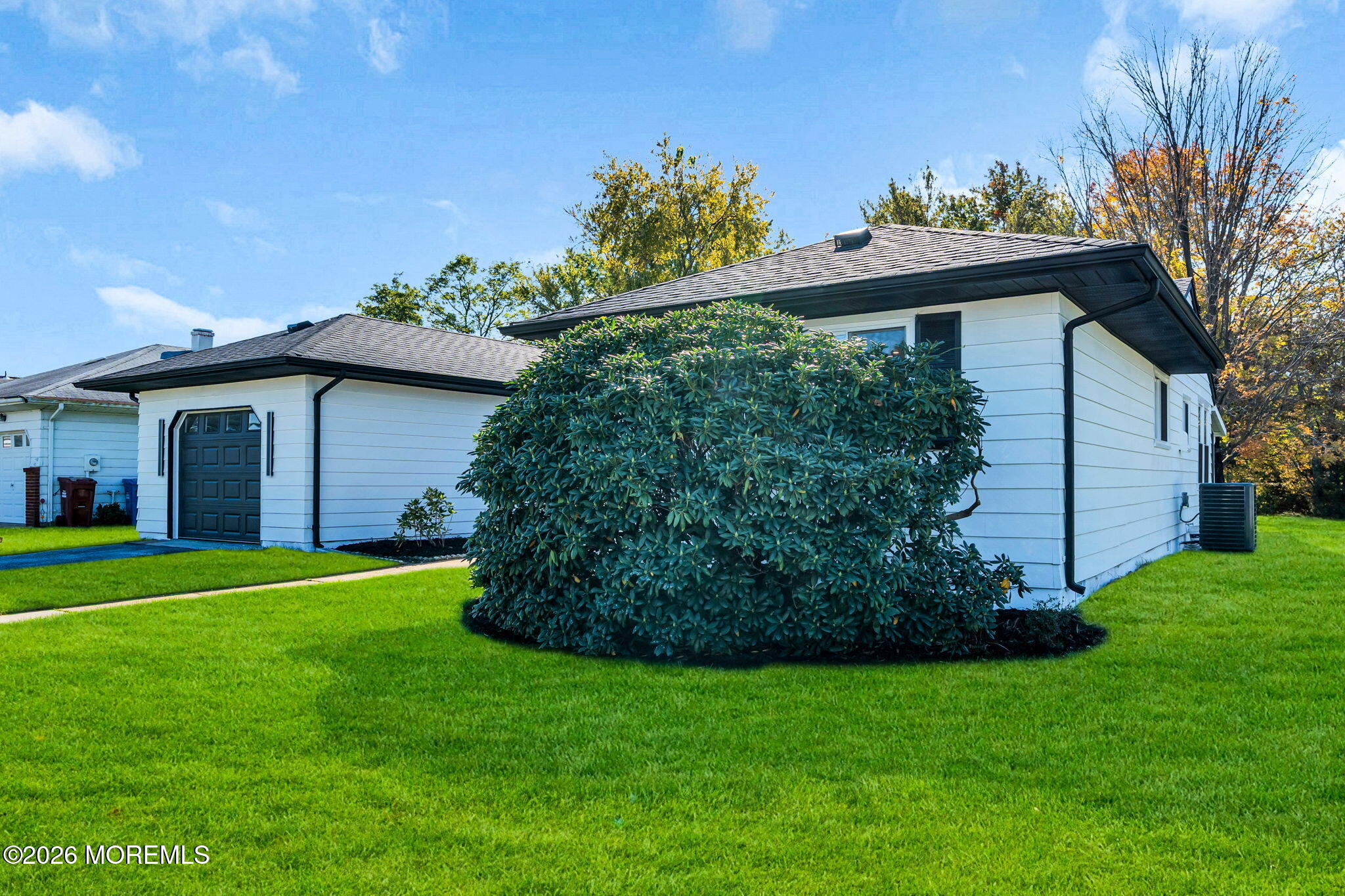 89 Barbados Drive Image 3
