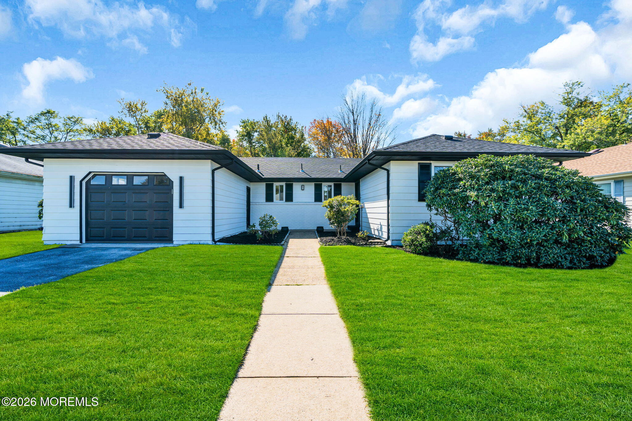 89 Barbados Drive Image 4
