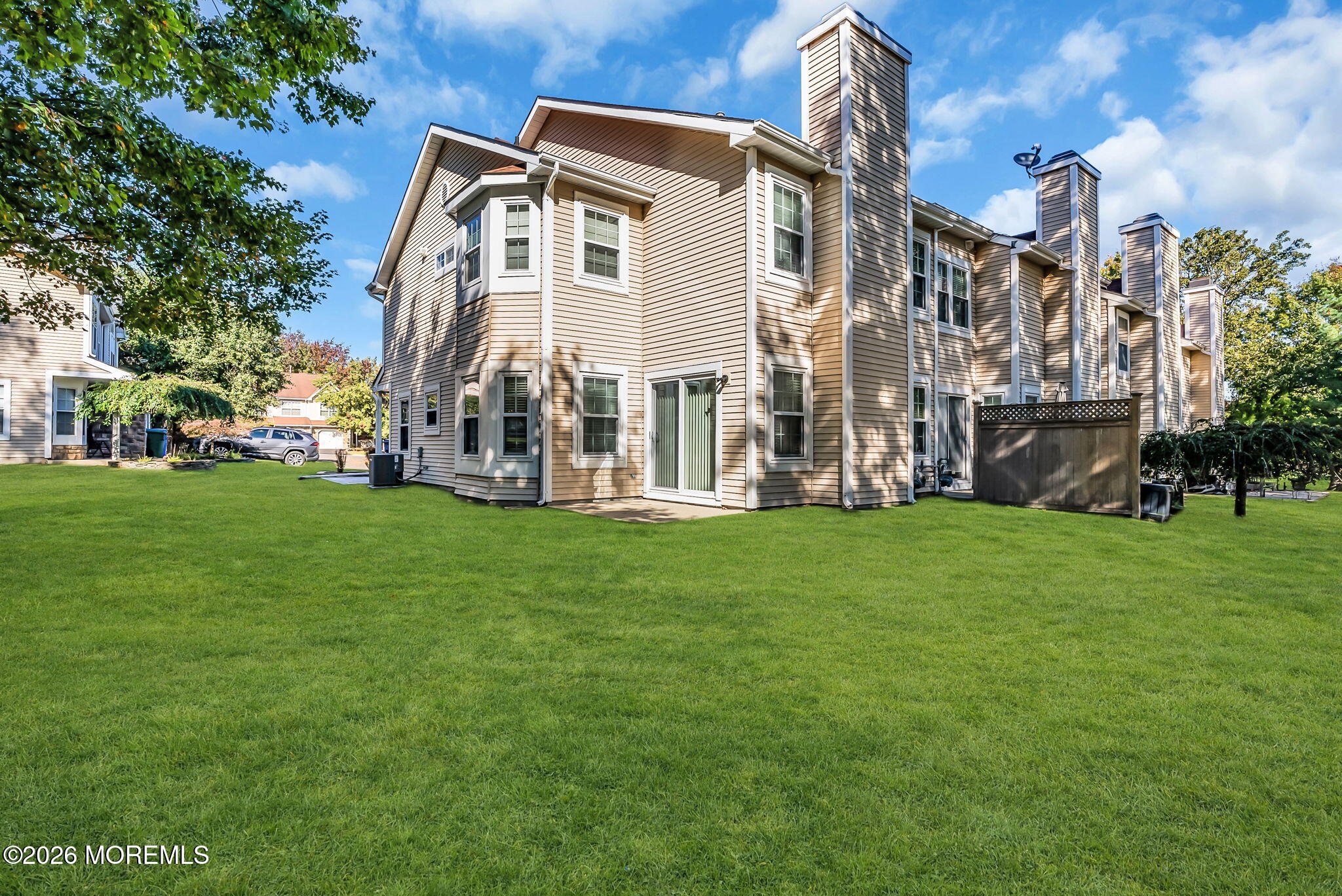 8 Shire Place Image 2