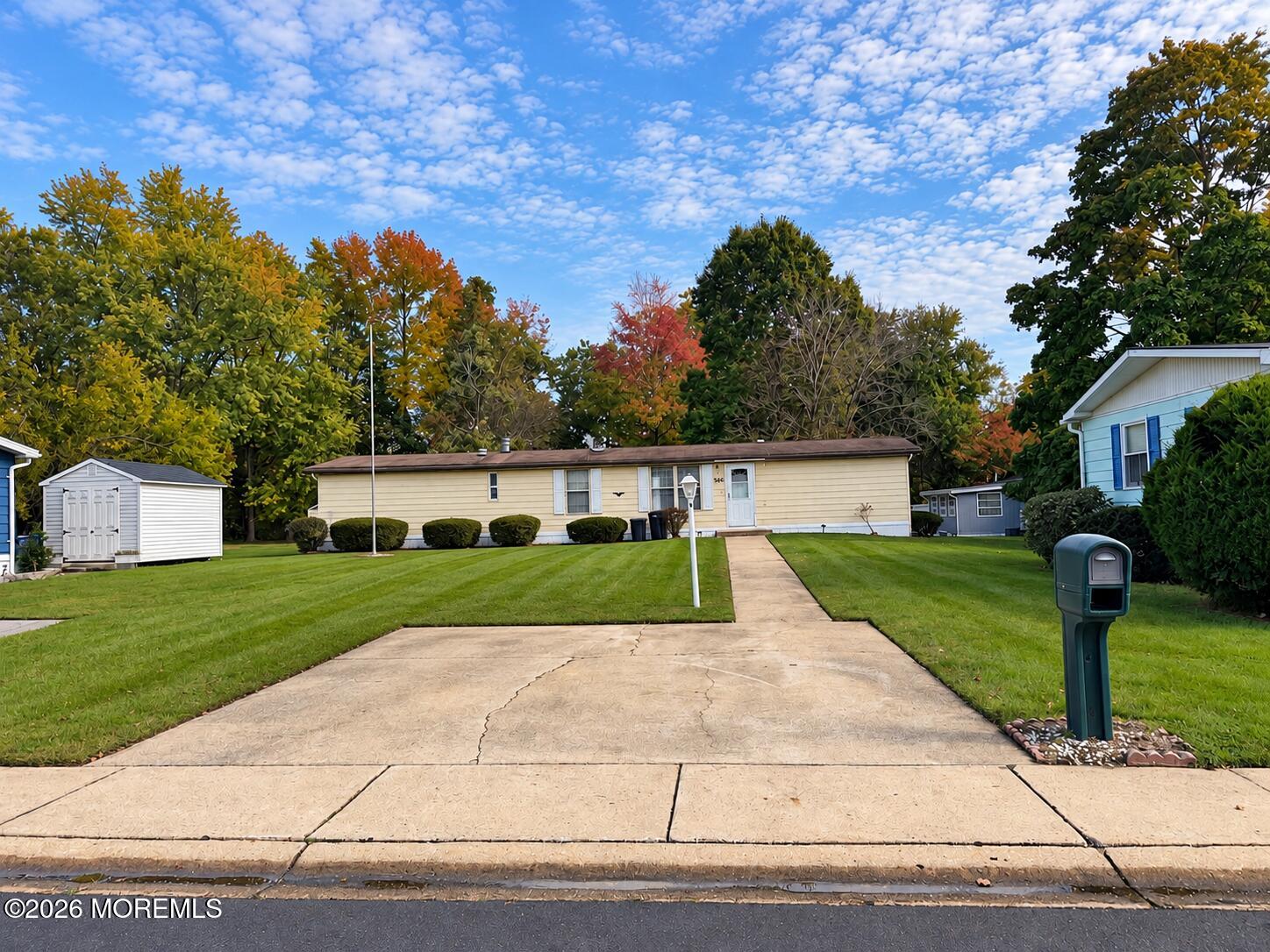560 Sara Drive 560, Freehold, NJ, 07728