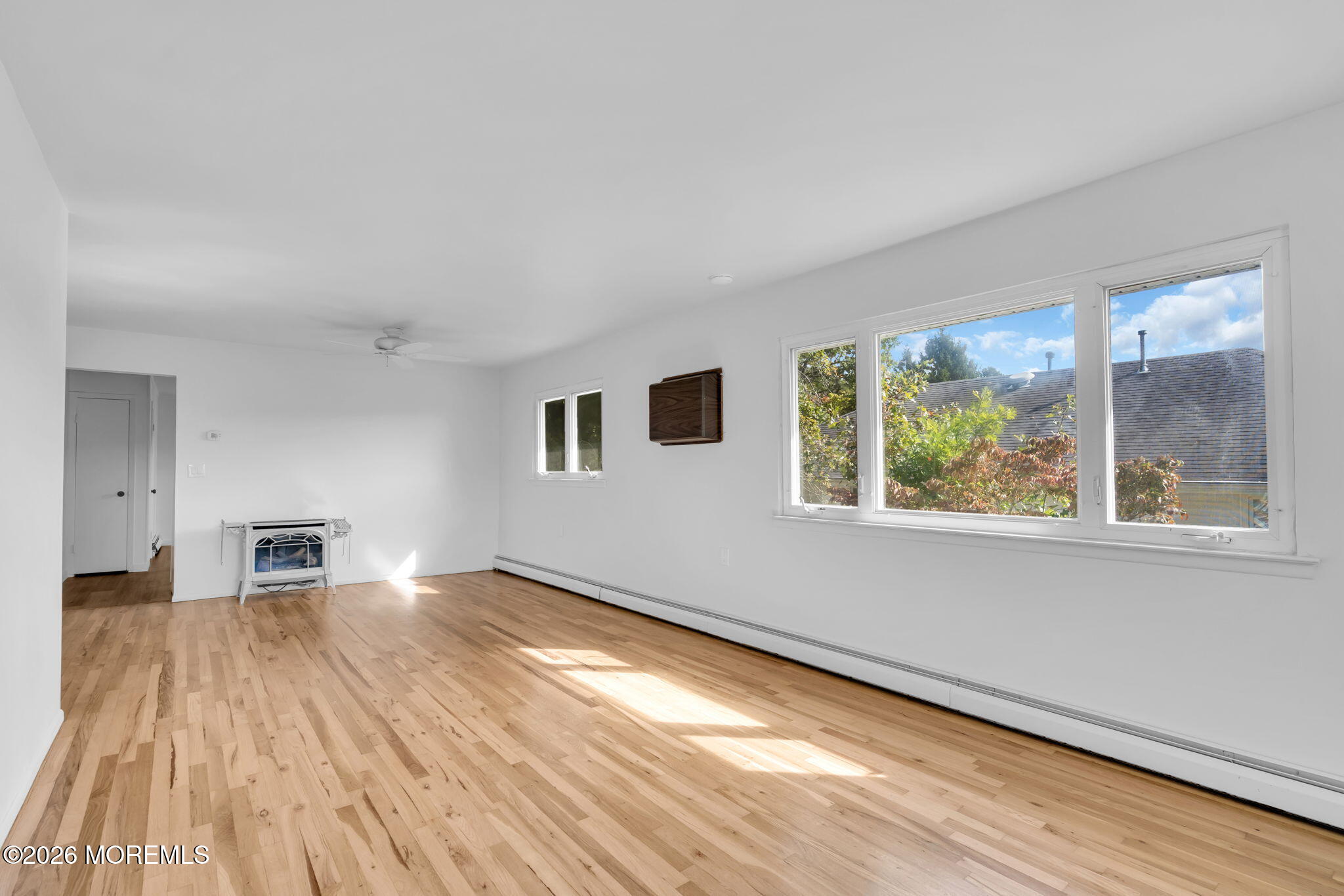 2289 Mount Hope Lane Image 4