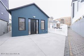 32 Lincoln Terrace Image 2