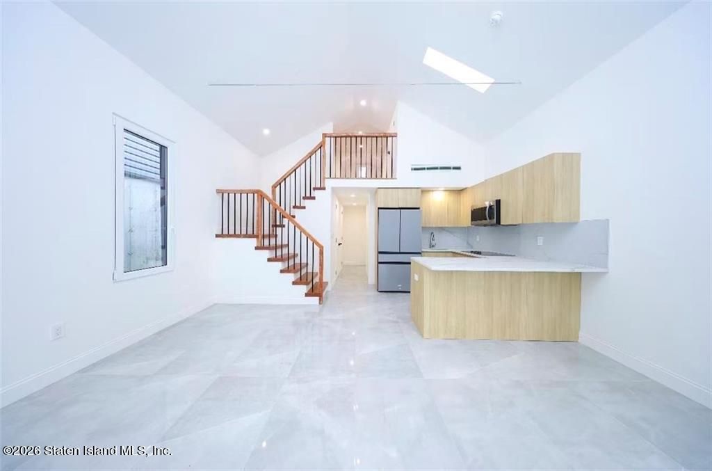 32 Lincoln Terrace, Brooklyn, NY, 11235