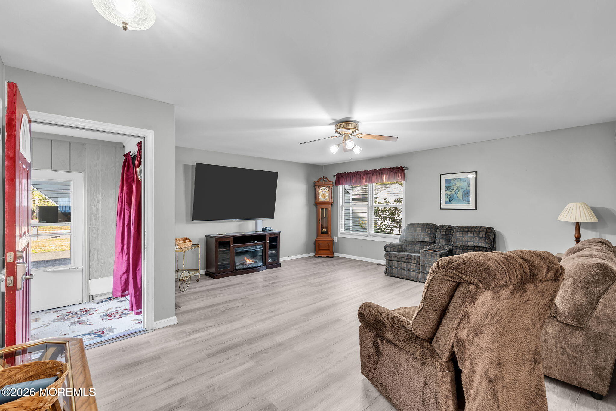 917 Cherry Cove Court Image 5