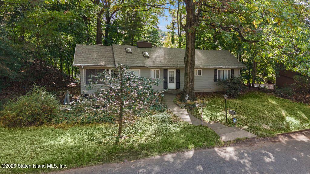 160 Coverly Avenue, Staten Island, NY, 10301 image 10