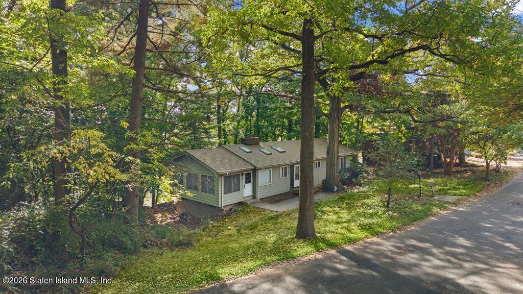 160 Coverly Avenue, Staten Island, NY, 10301 image 11