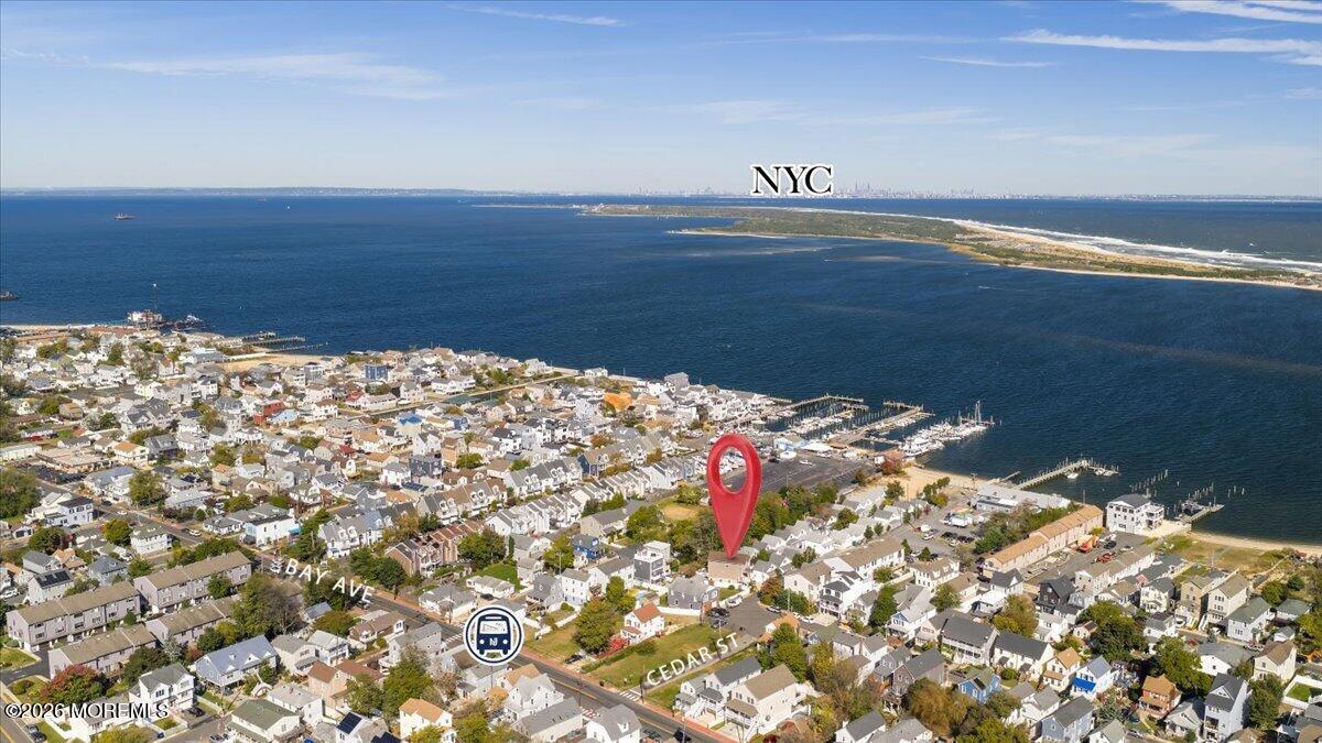 25 Cedar Street Image 2