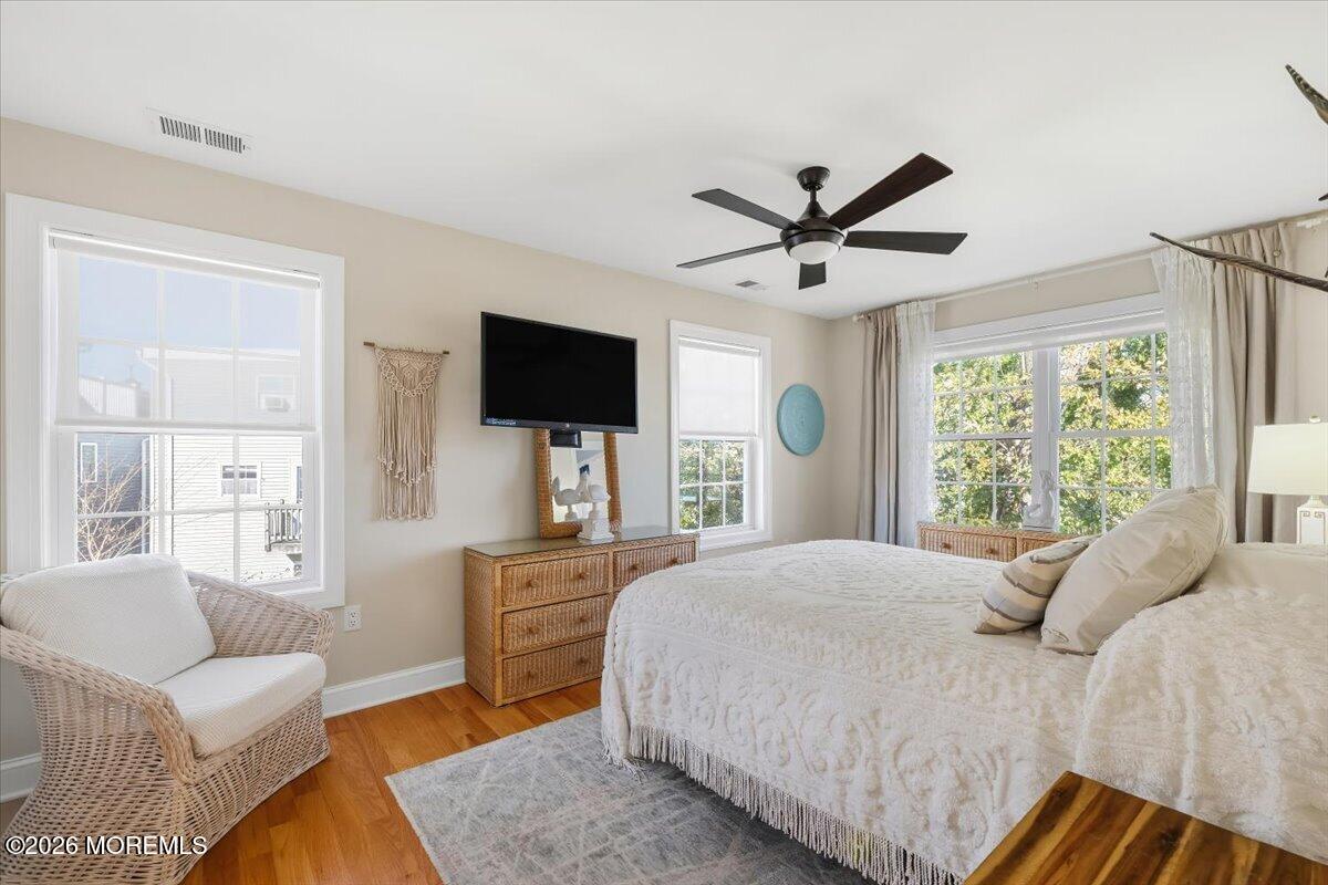 25 Cedar Street, Highlands, NJ, 07732 image 12