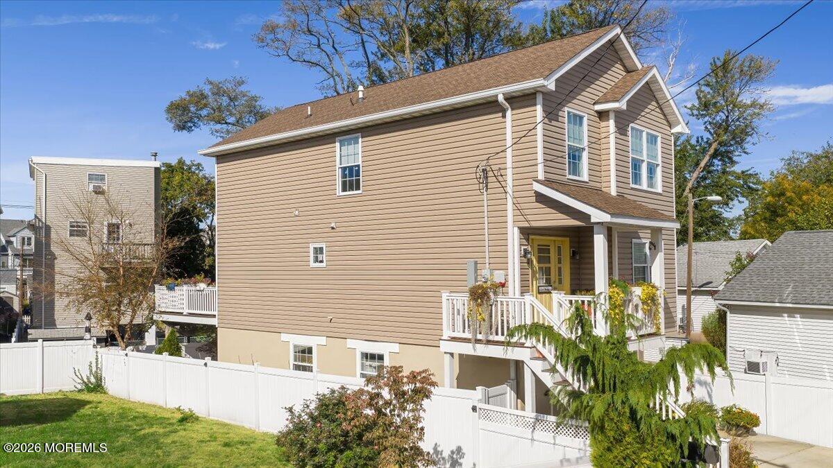 25 Cedar Street Image 5