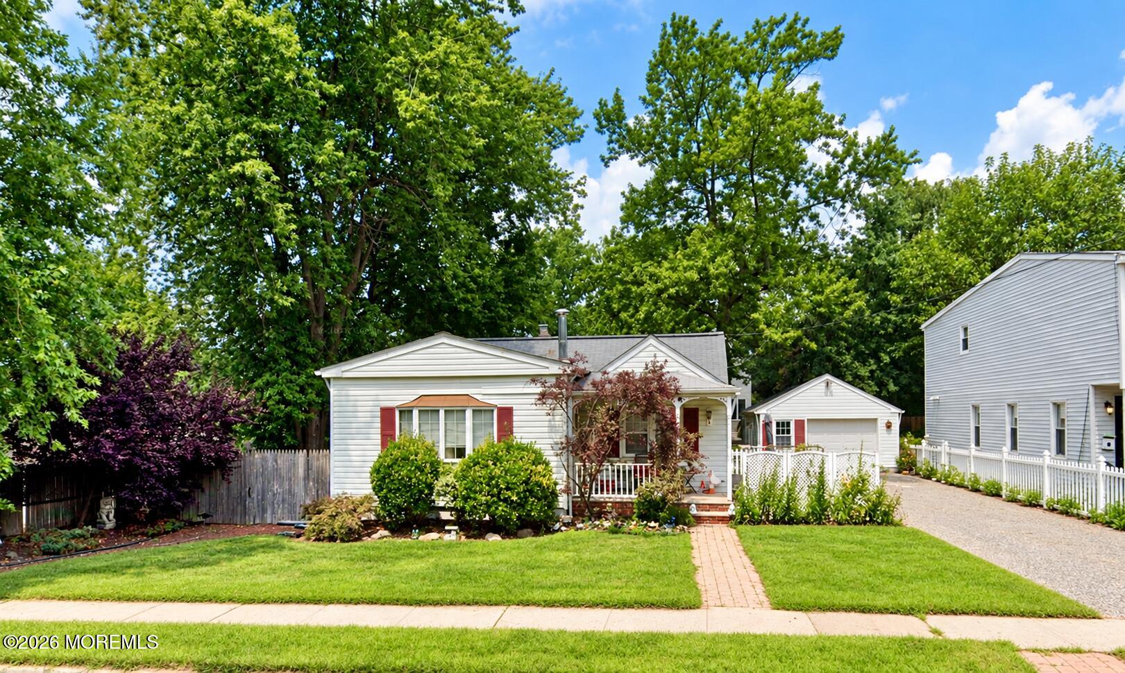 950 S Concourse, Keyport, NJ, 07735