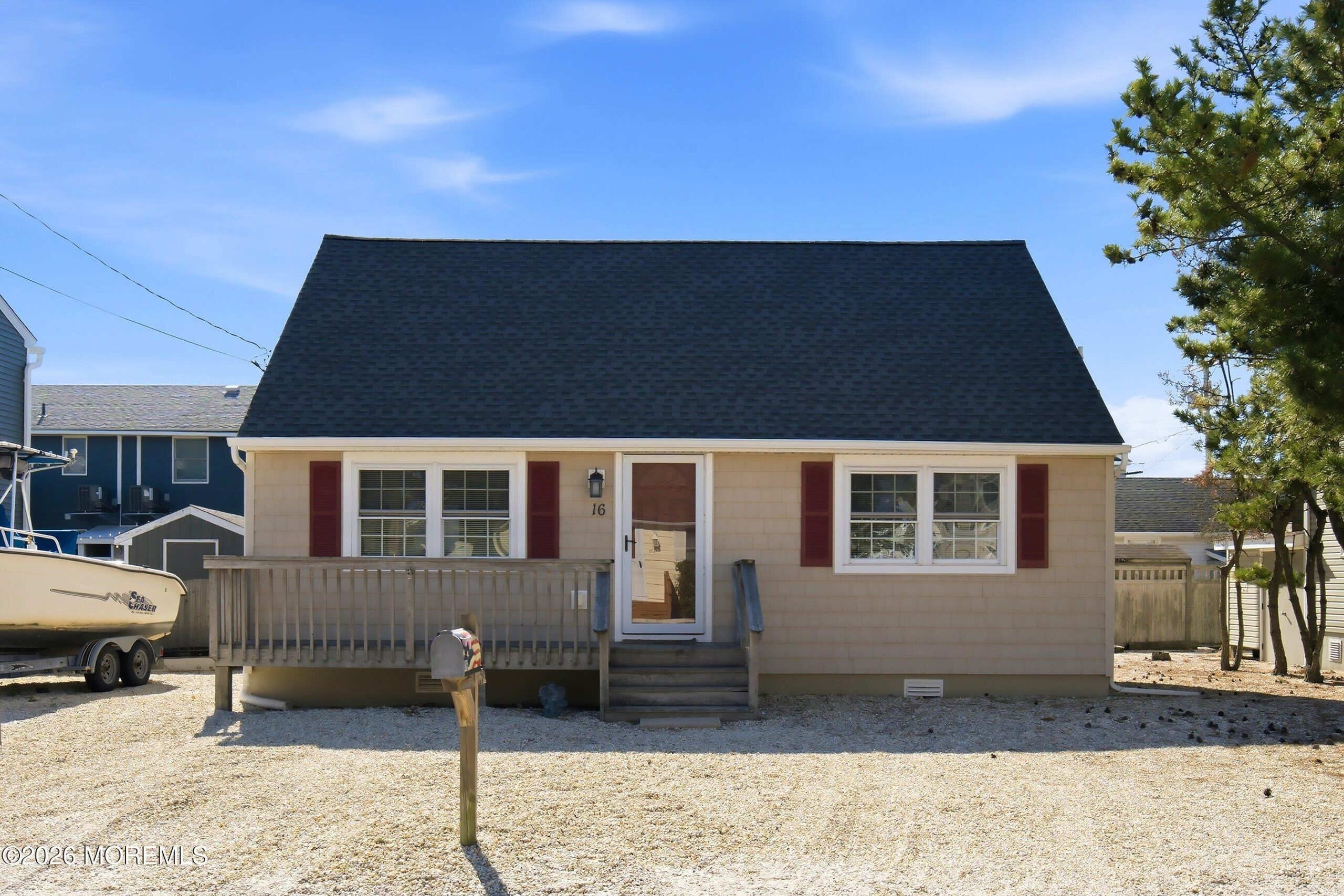 16 W Joan Road Image 3