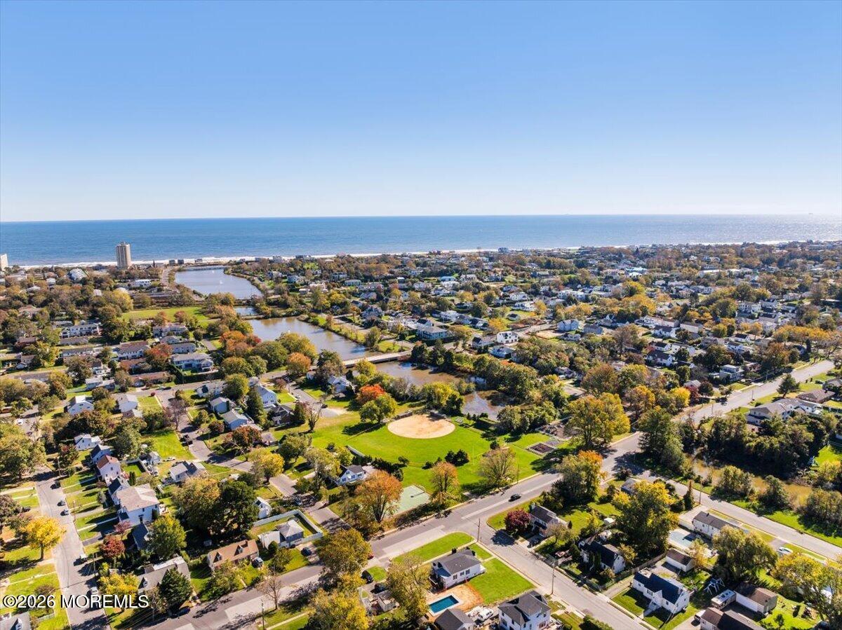 1 Clarence Avenue Image 5