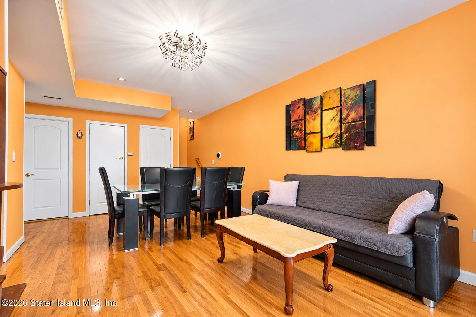 1453 Royce Street 3l Image 5