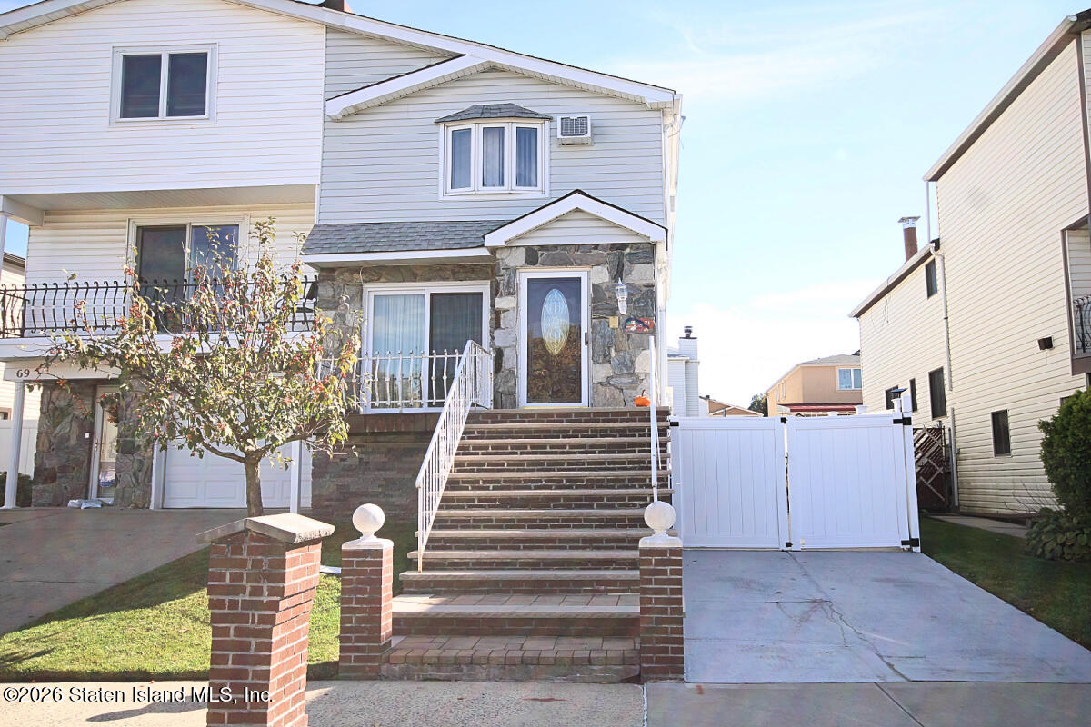 71 Evans Street, Staten Island, NY, 10314