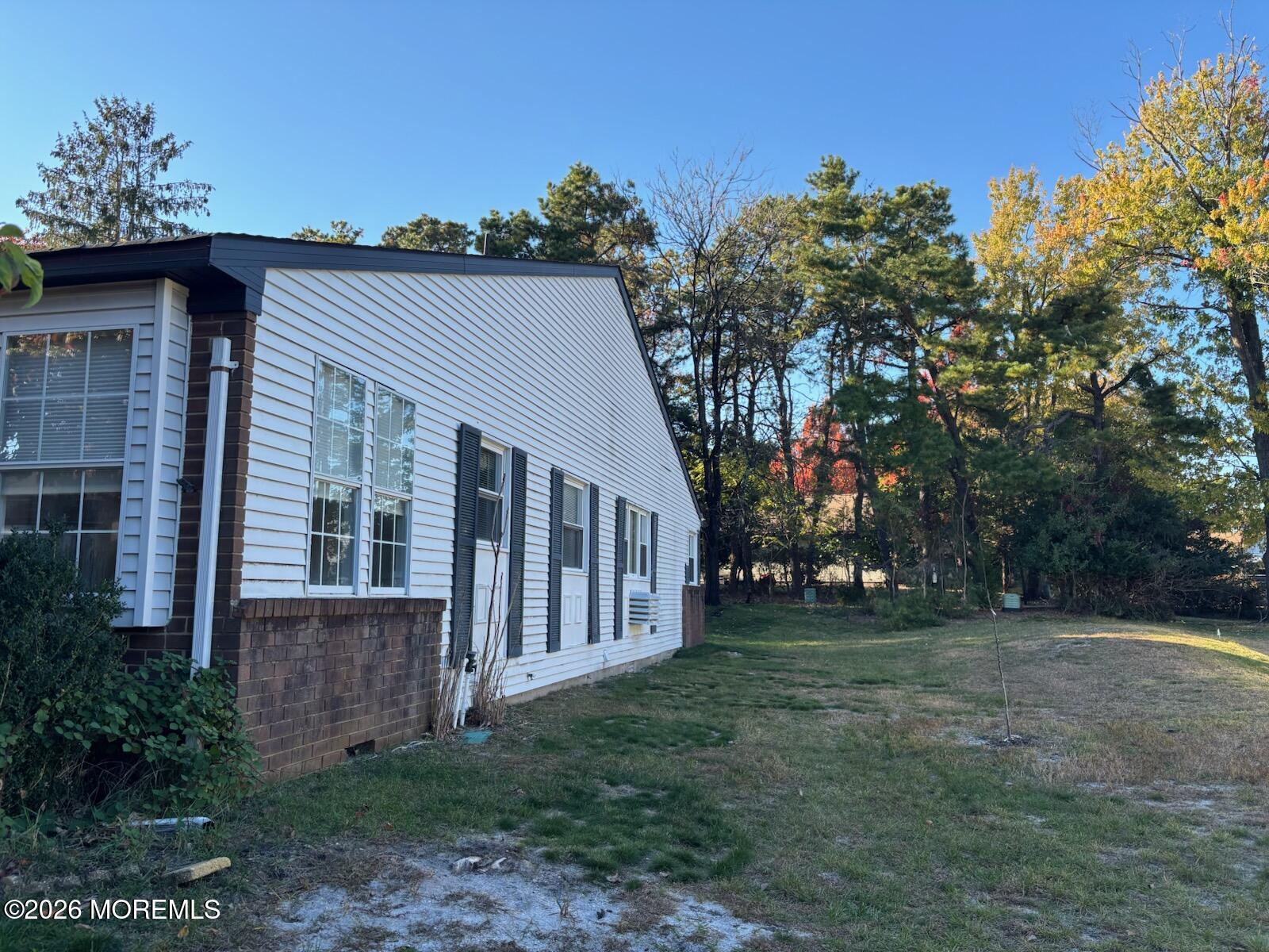 15 Deerfield Drive Image 3