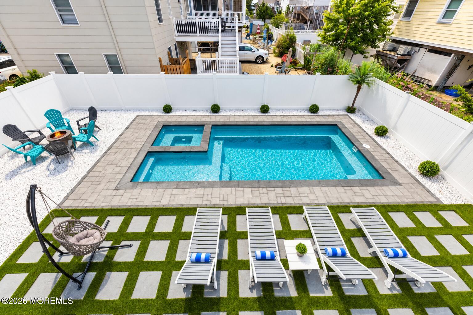 18 Mea Lane Image 4