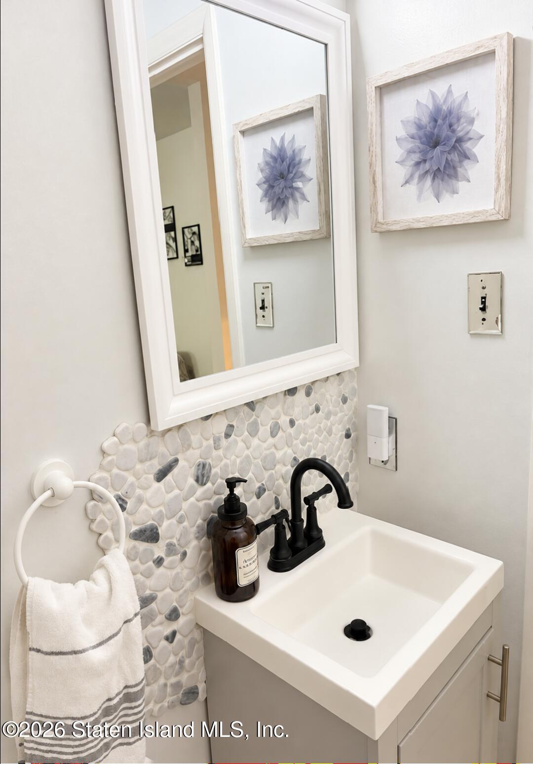 235 Carlyle Green, Staten Island, NY, 10312 image 11