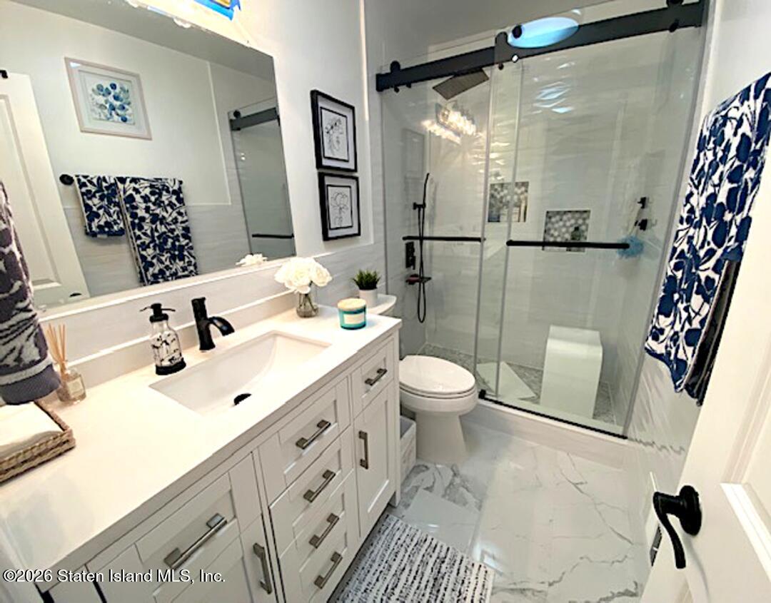 235 Carlyle Green, Staten Island, NY, 10312 image 23