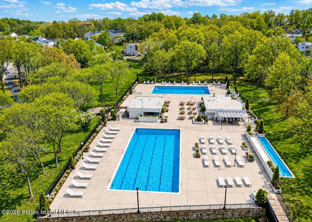 235 Carlyle Green, Staten Island, NY, 10312 image 33