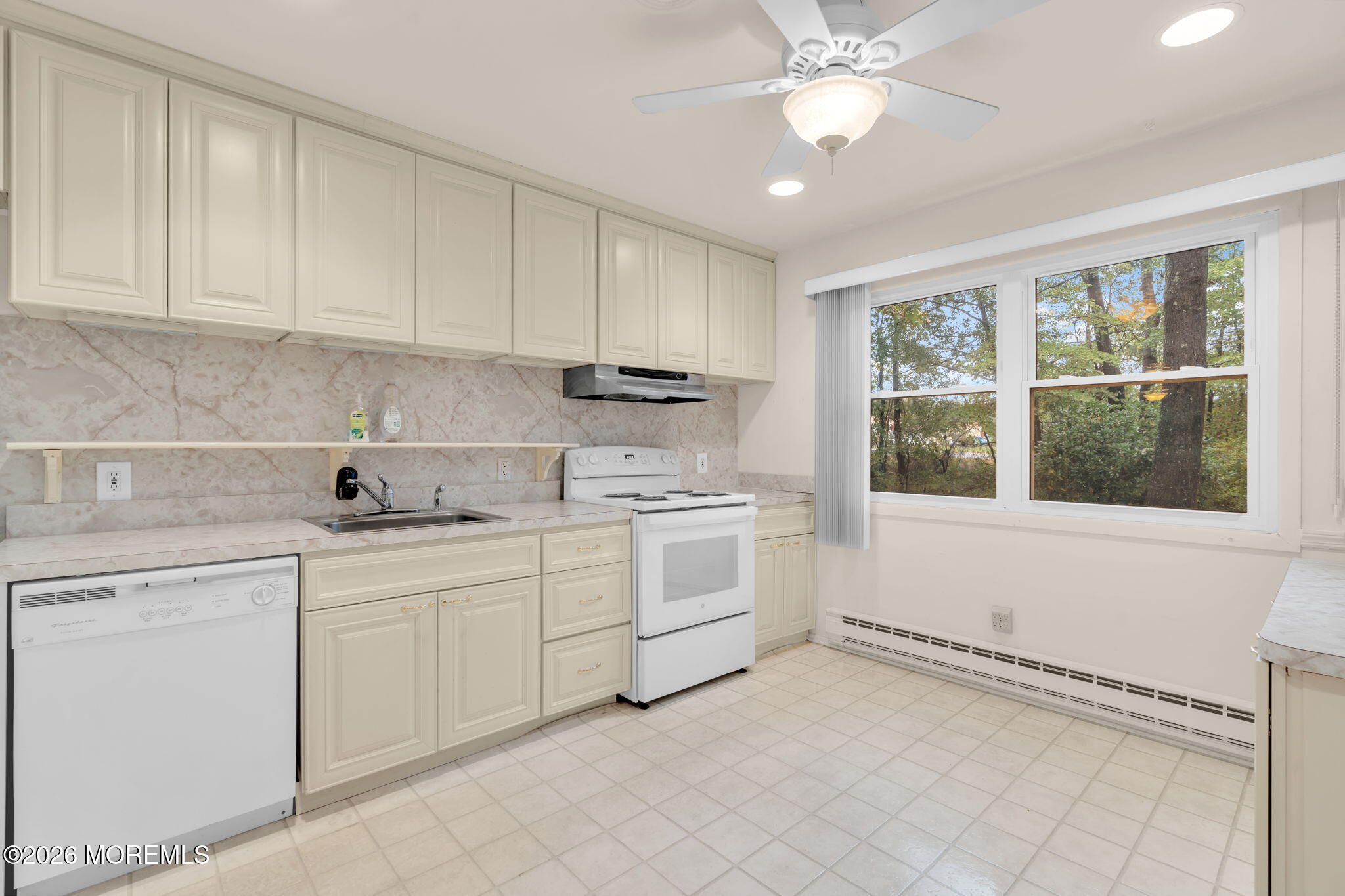 19 Pennsylvania Drive, Whiting, NJ, 08759 image 18