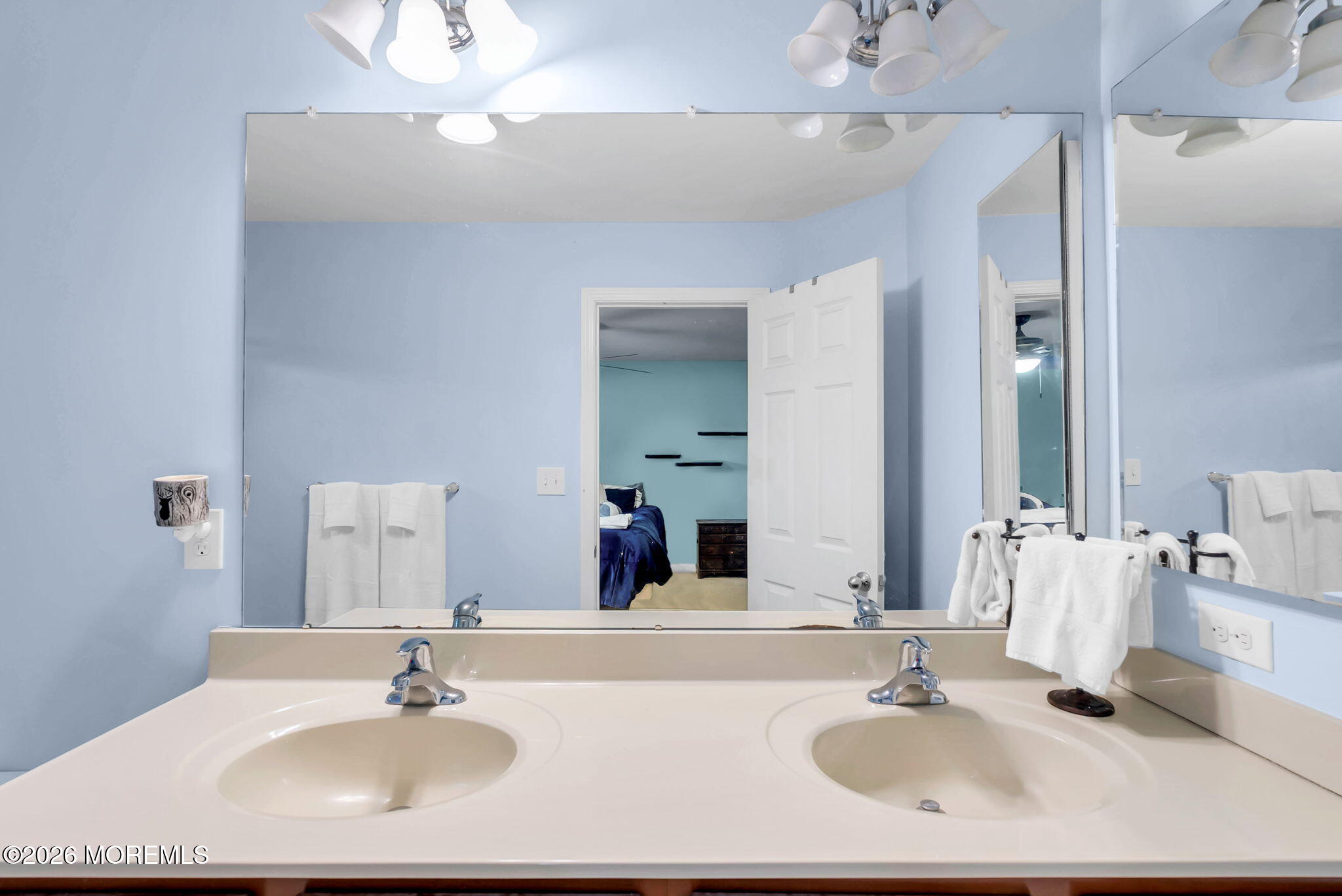 215 Chickadee Court, Freehold, NJ, 07728 image 15