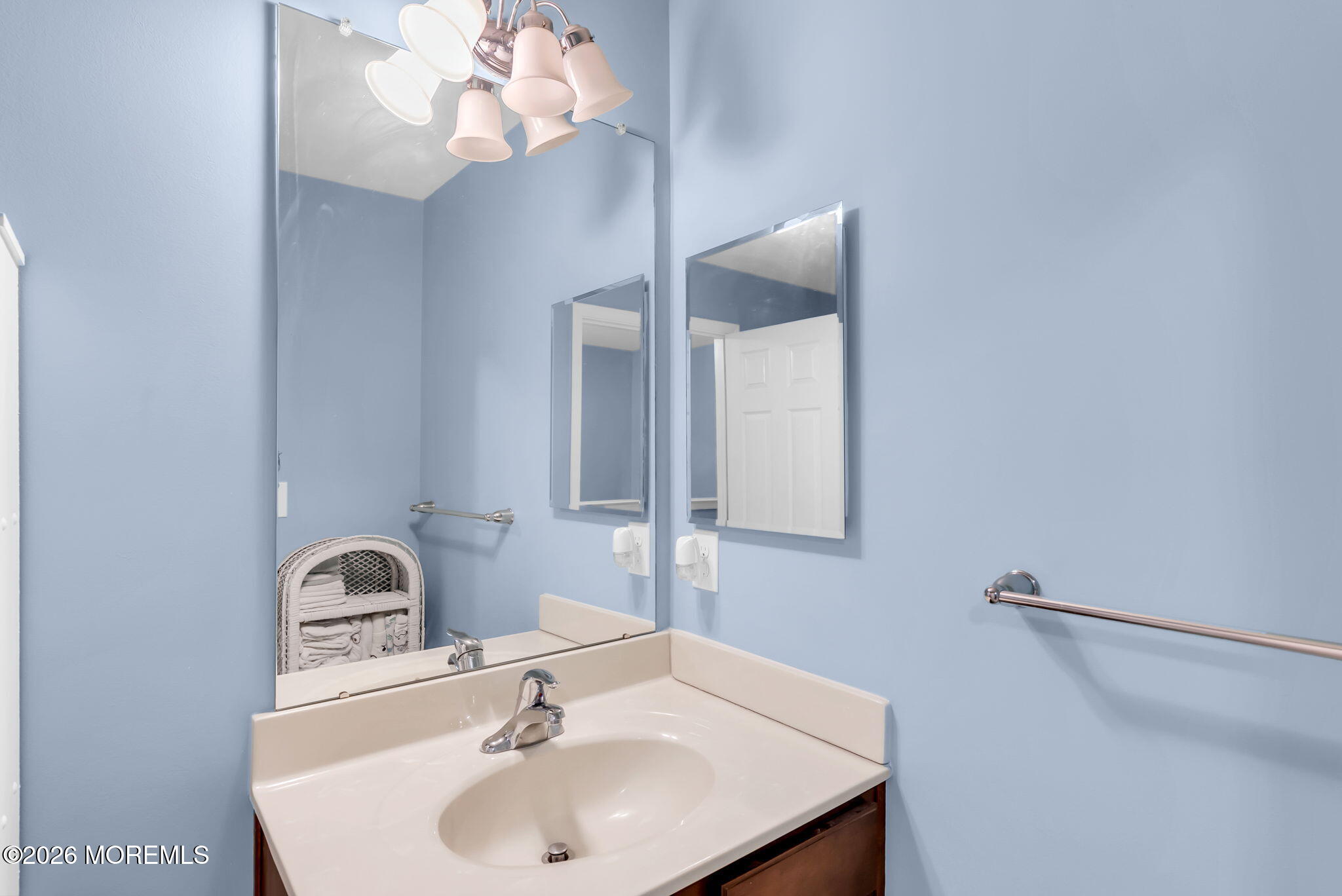 215 Chickadee Court, Freehold, NJ, 07728 image 19