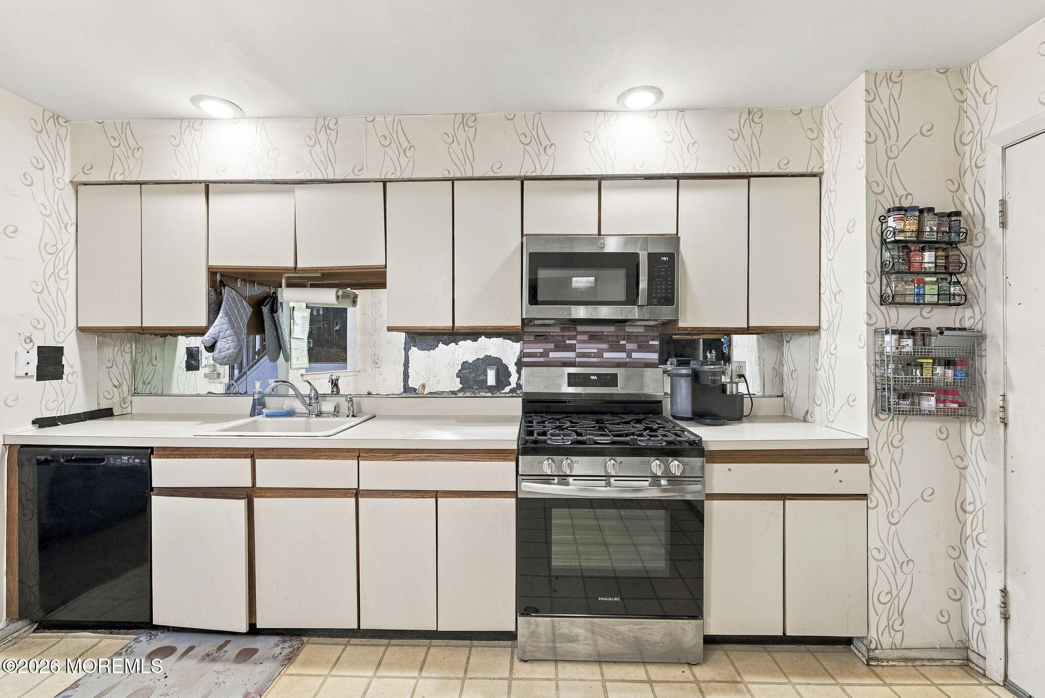221 Longwood Drive, Manalapan, NJ, 07726 image 11