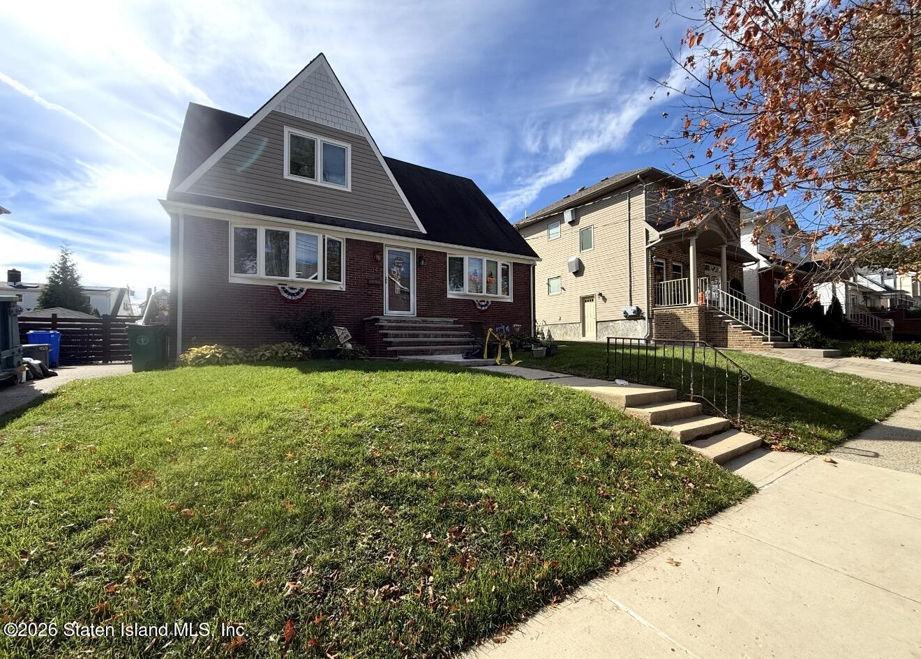 34 Atlantic Avenue, Staten Island, NY, 10304