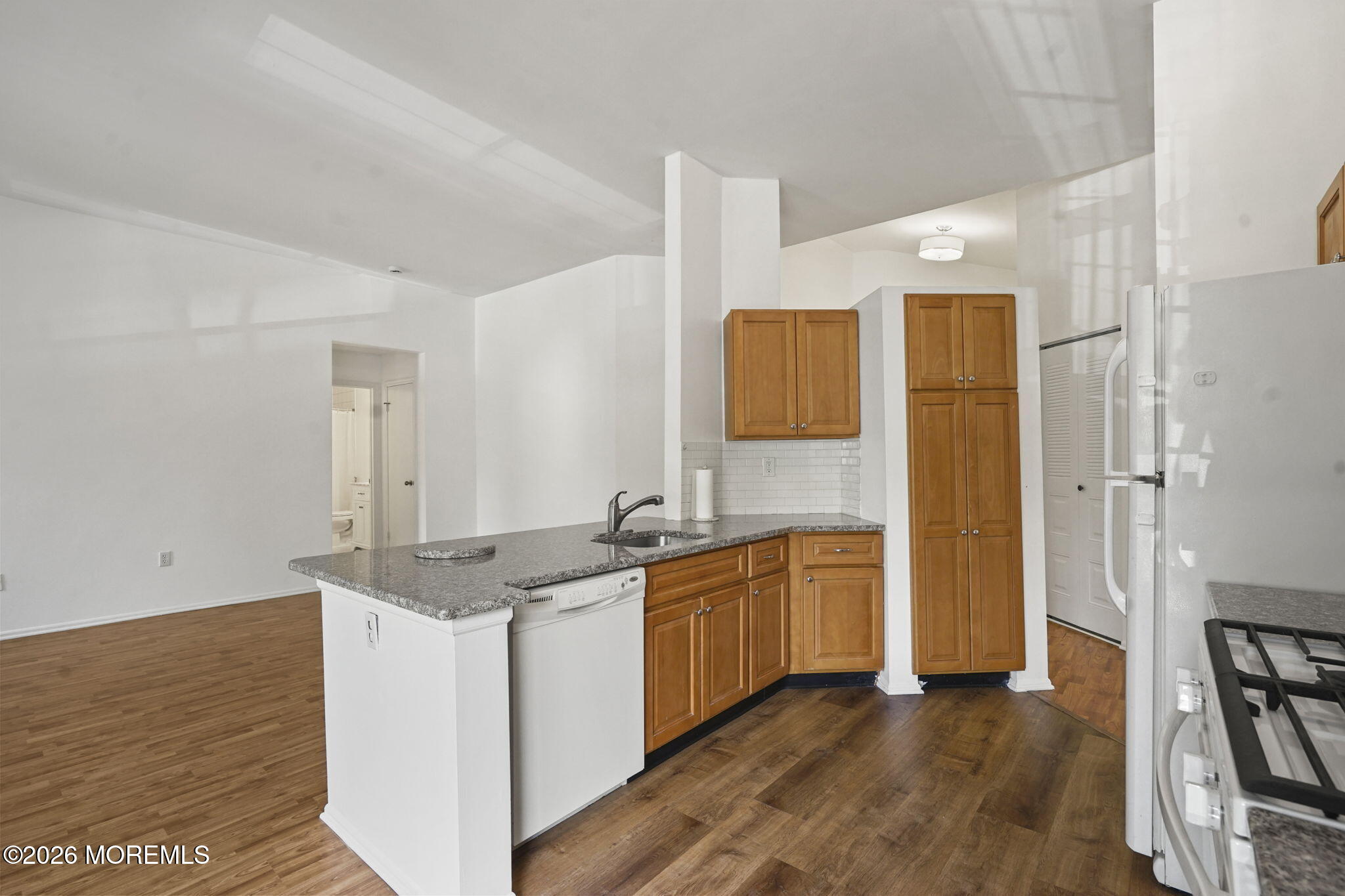 6083 Cedar Court, Monmouth Junction, NJ, 08852 image 16