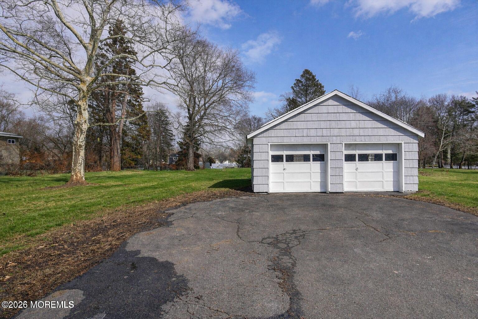 80 Englishtown-Freehold Road, Manalapan, NJ, 07726 image 32
