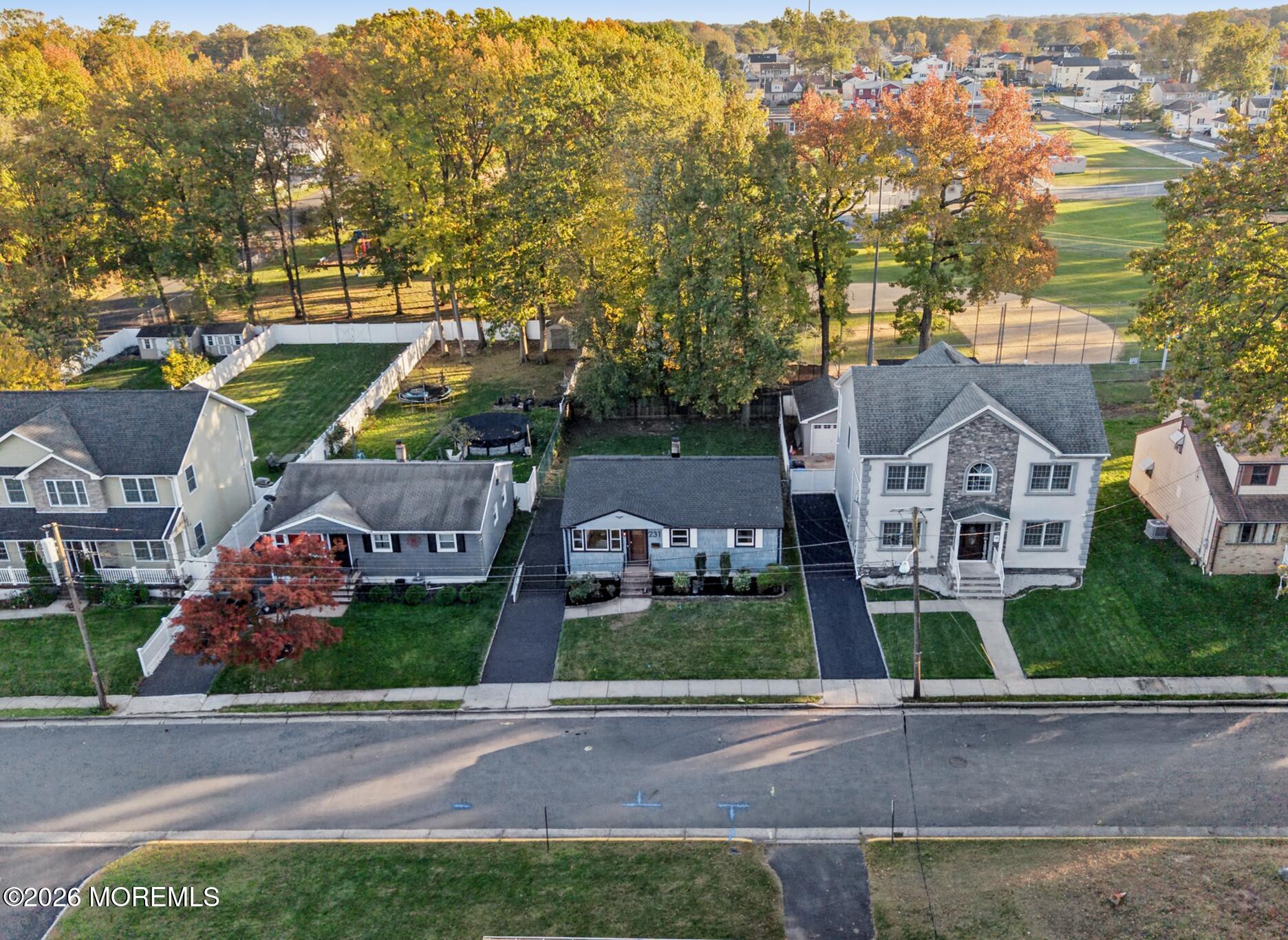 231 Temple Way, Colonia, NJ, 07067 image 38