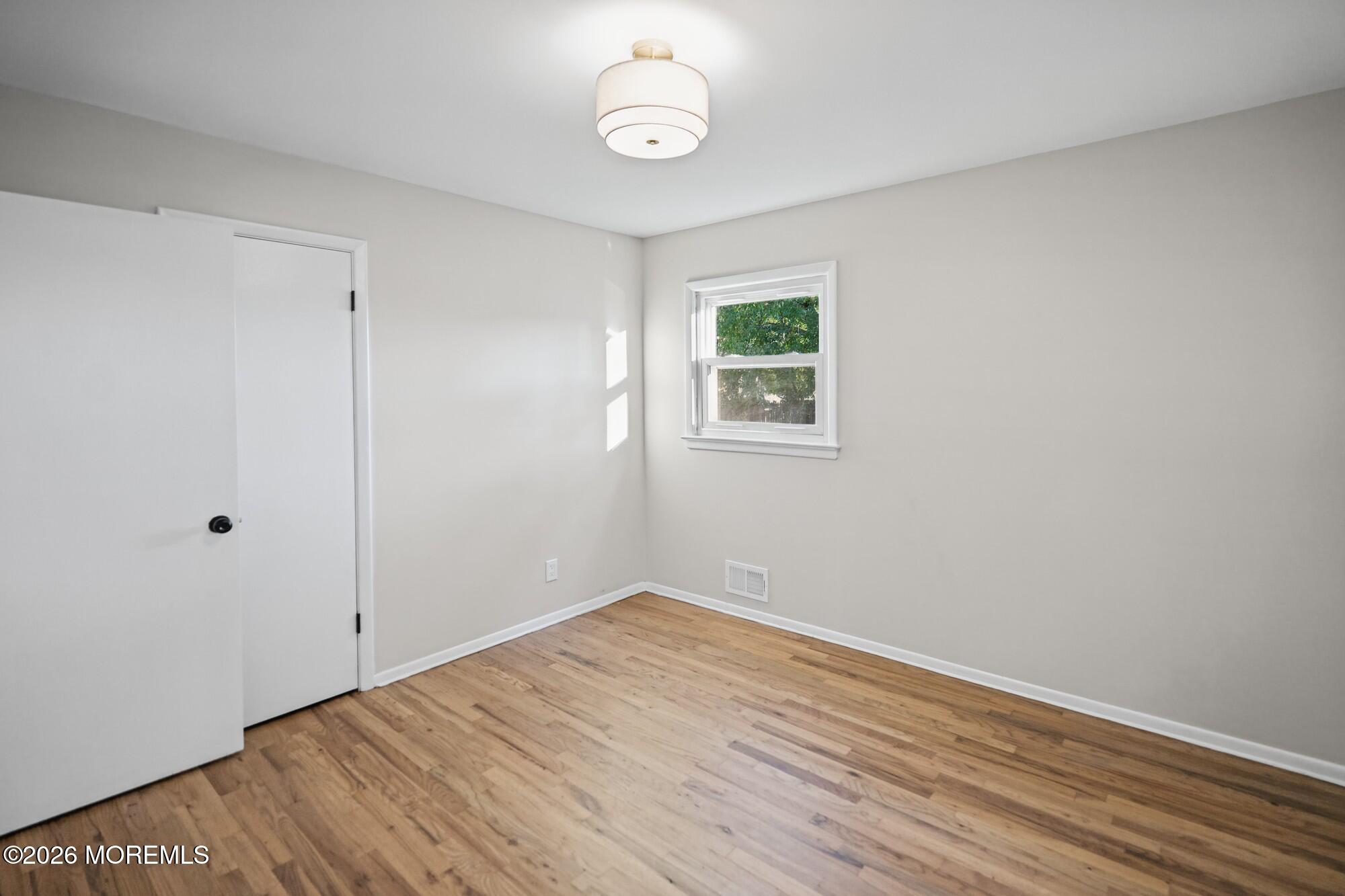 231 Temple Way, Colonia, NJ, 07067 image 24