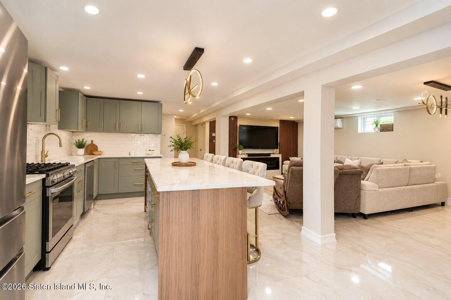 18 Zoe Street, Staten Island, NY, 10305 image 10