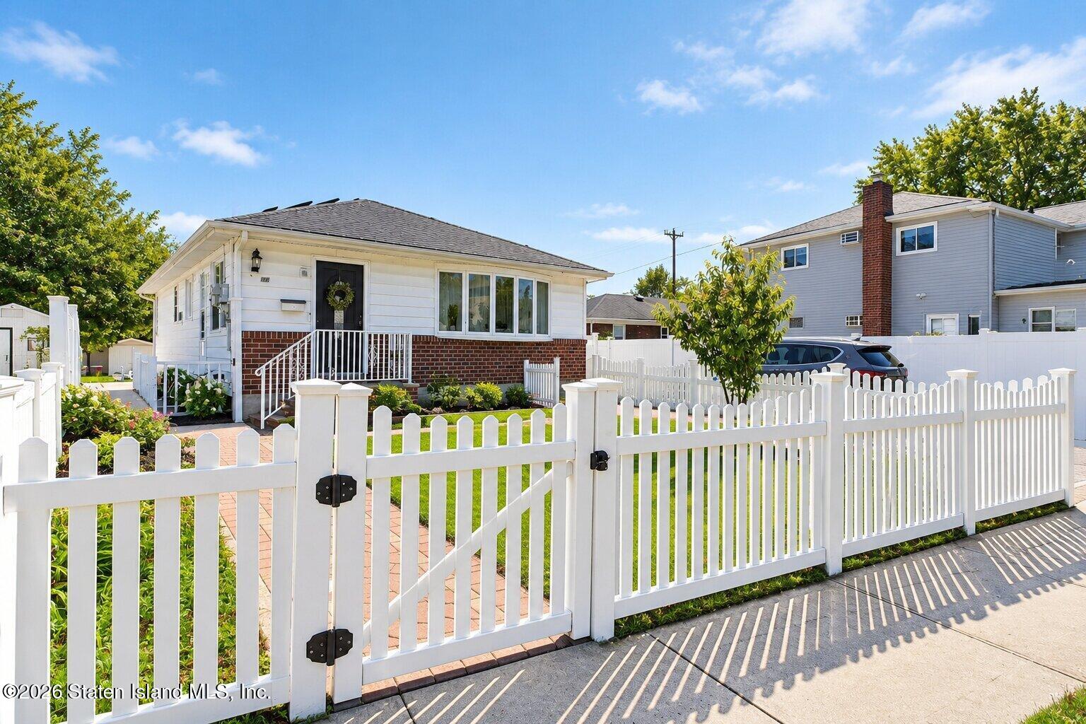 18 Zoe Street, Staten Island, NY, 10305 image 30