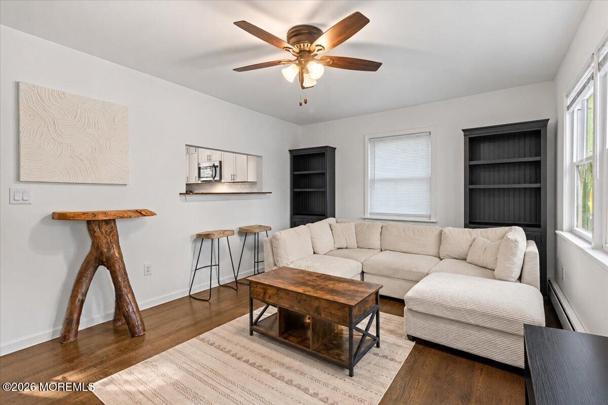 948 Round Avenue Image 5