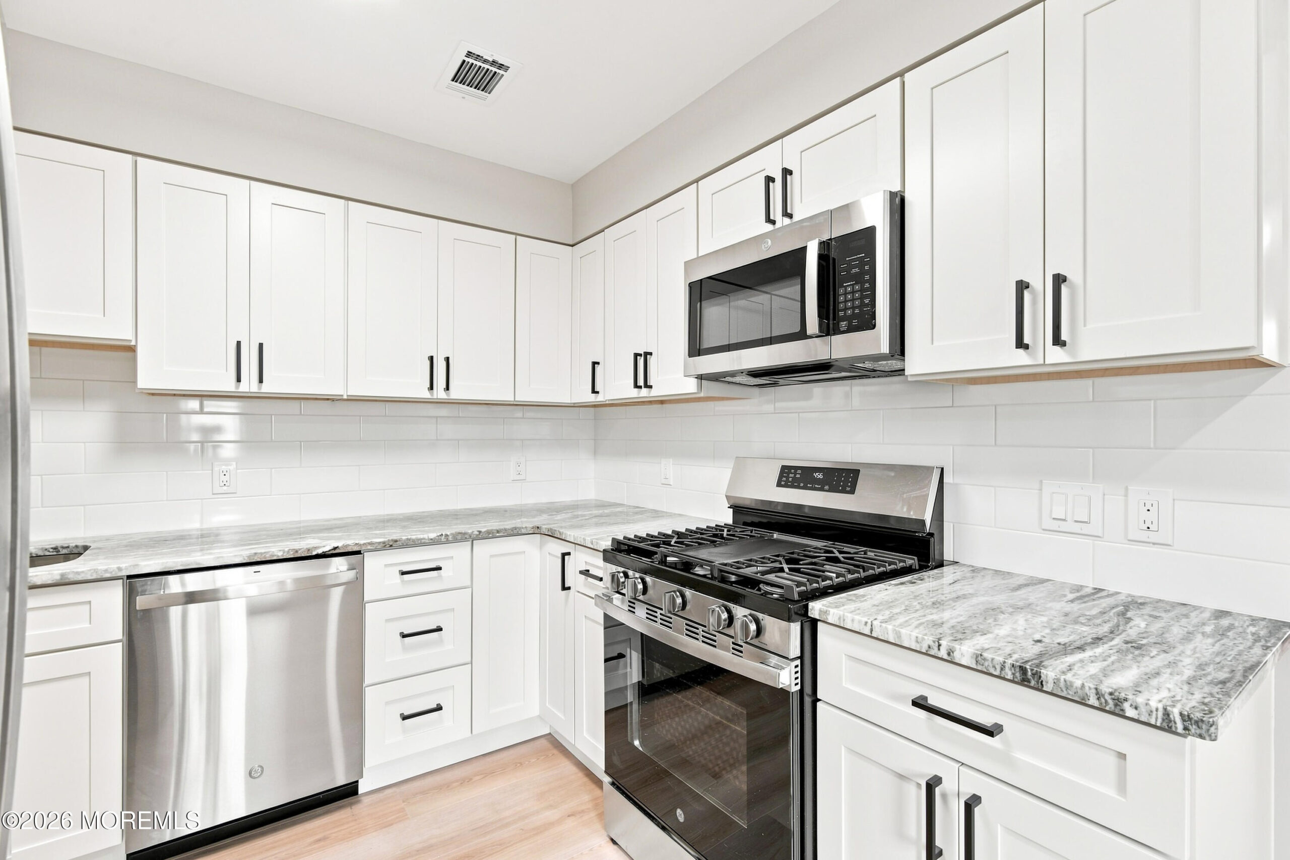 21 Iowa Court, Matawan, NJ, 07747 image 10