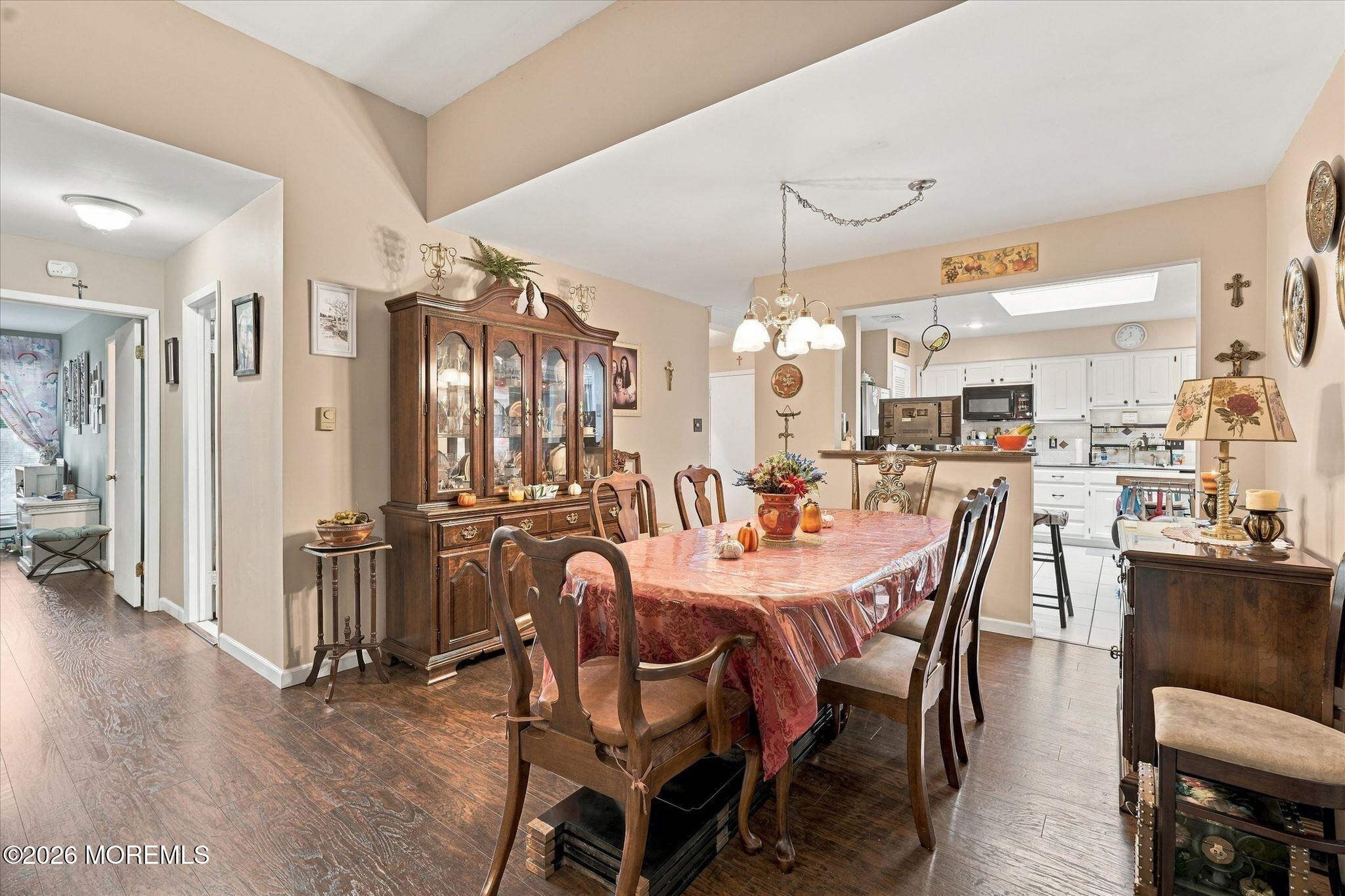 169 Middle Holly Lane 802 Image 2